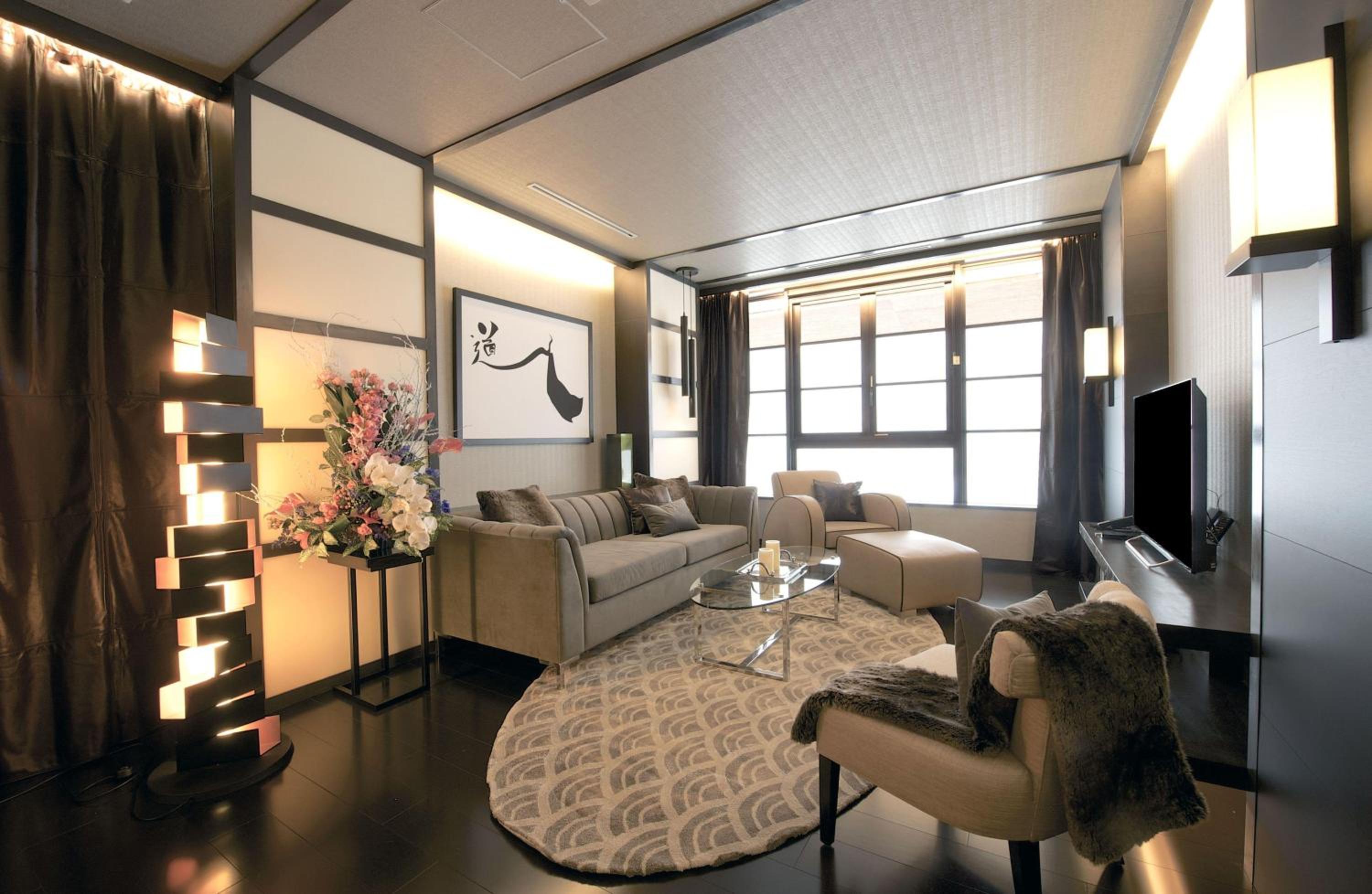 Three-Bedroom Townhouse - Photo 1