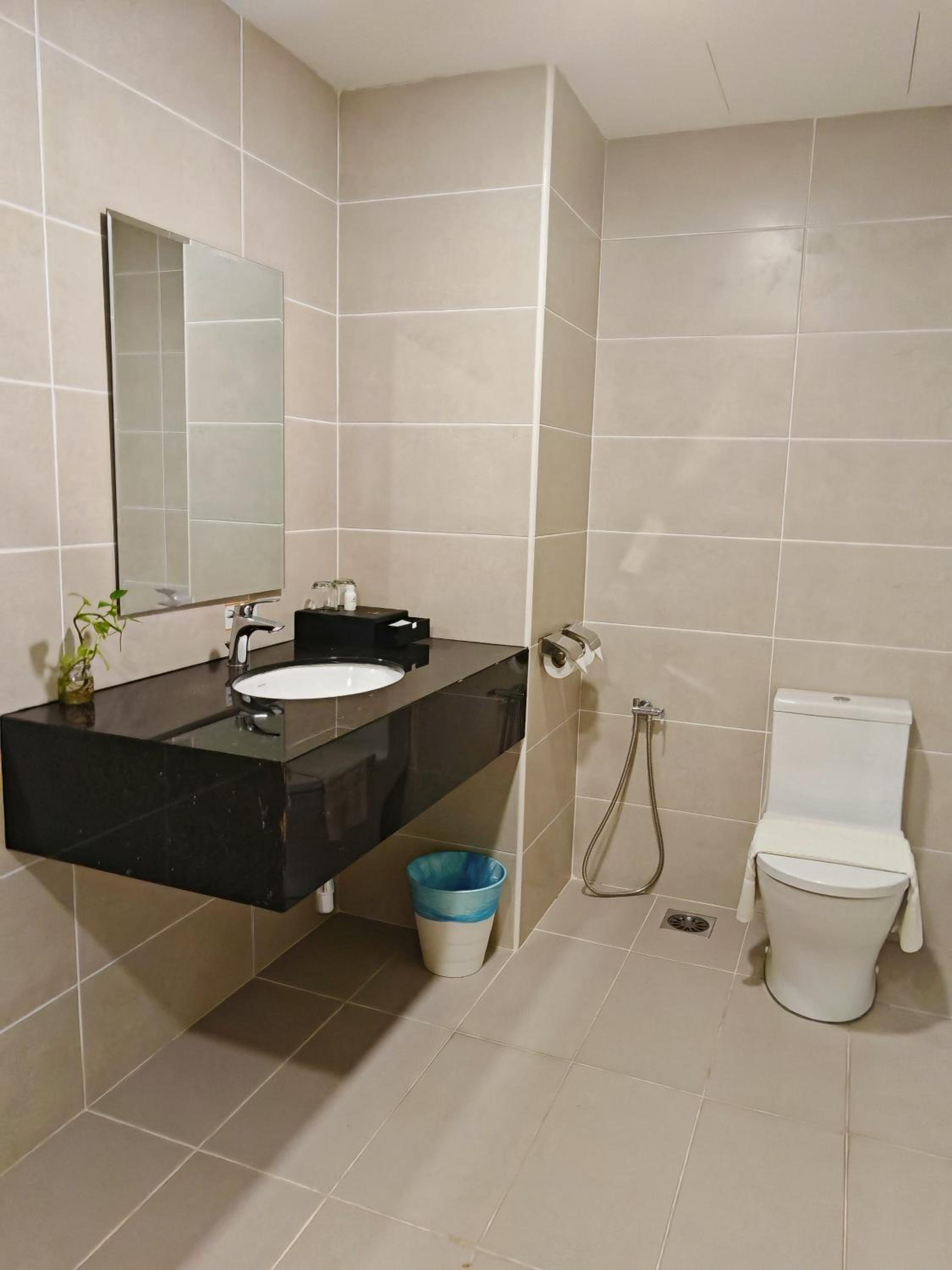 Double Deluxe Room - Photo 6