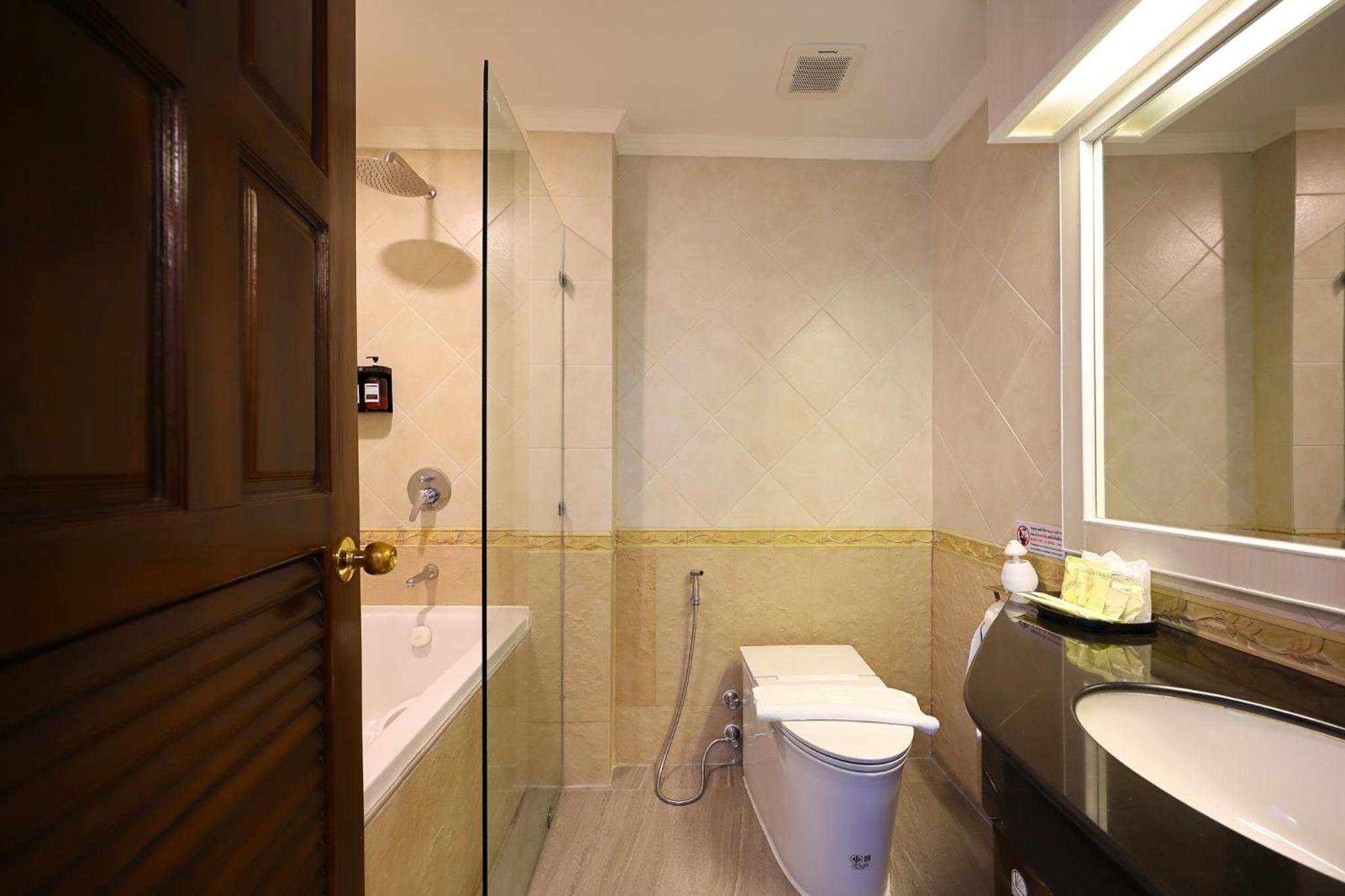 Deluxe Double Room with Bath