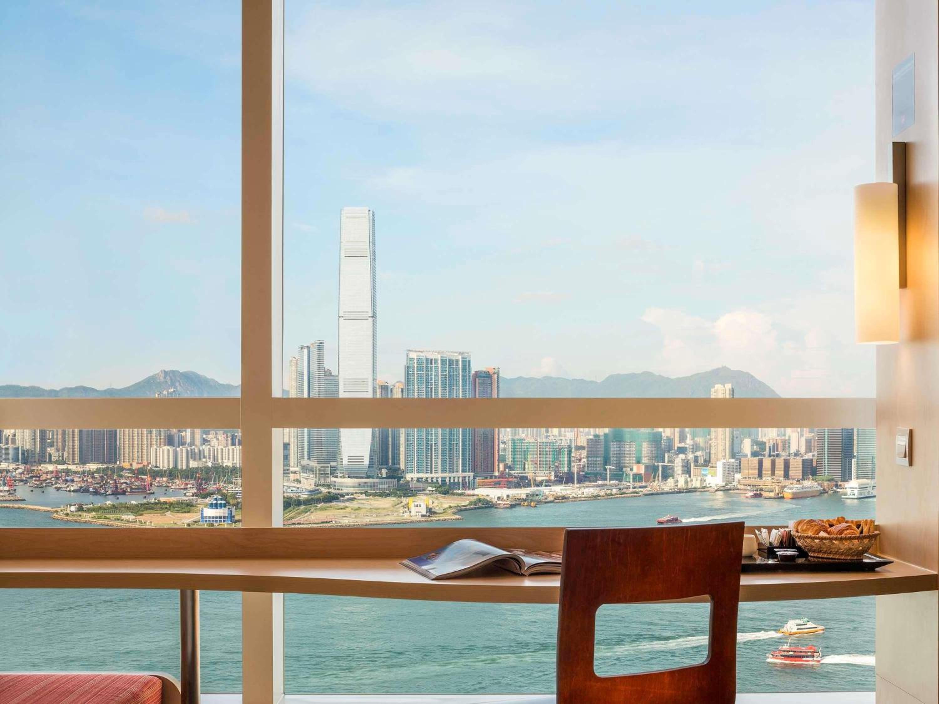 Superior Room with Harbor View photo 3