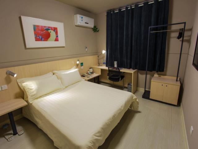 Business Double Room A