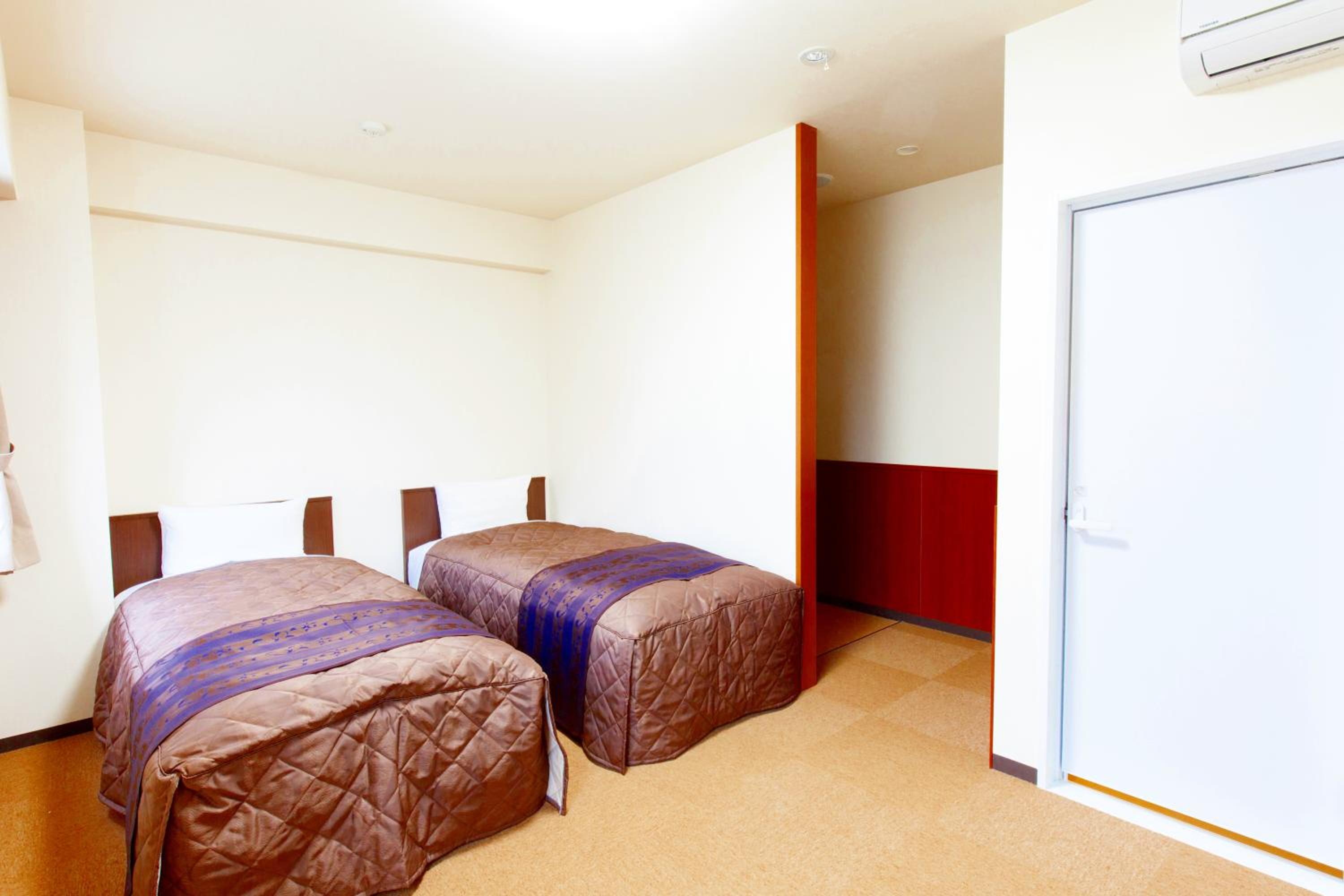 Superior Twin Room - New Building - Non-Smoking