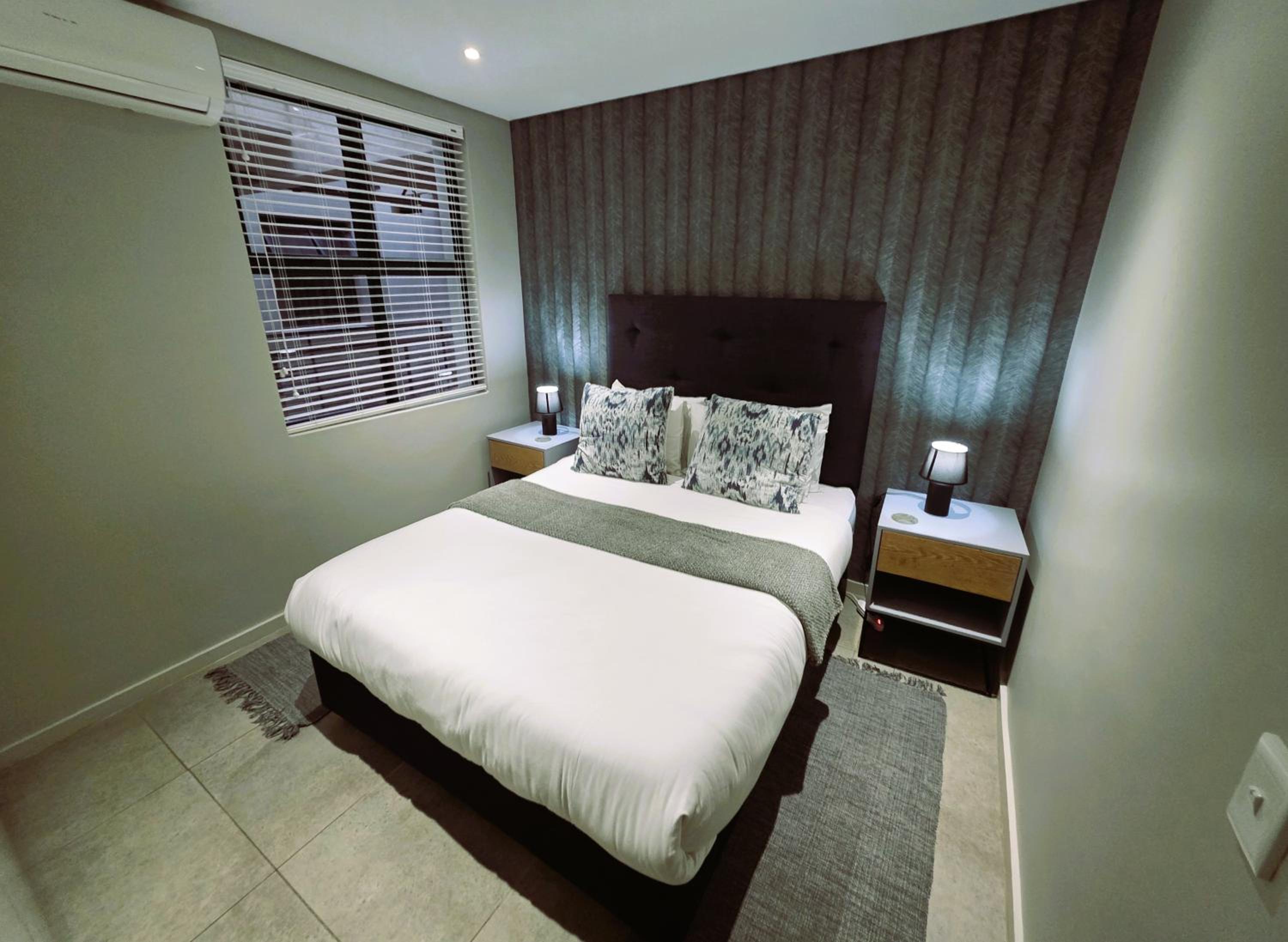 Superior One-Bedroom Apartment with Balcony