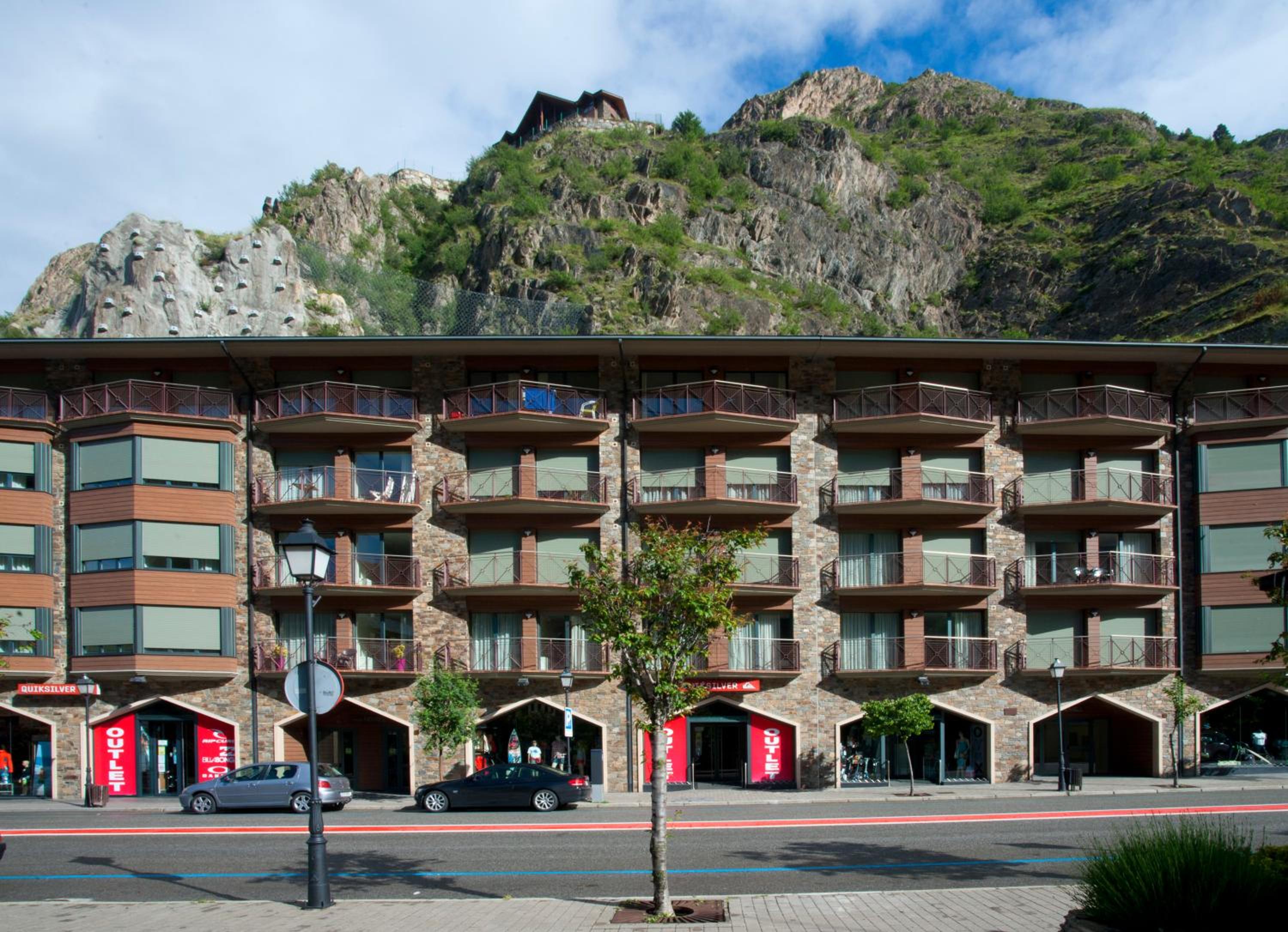 Superior Apartment photo 2
