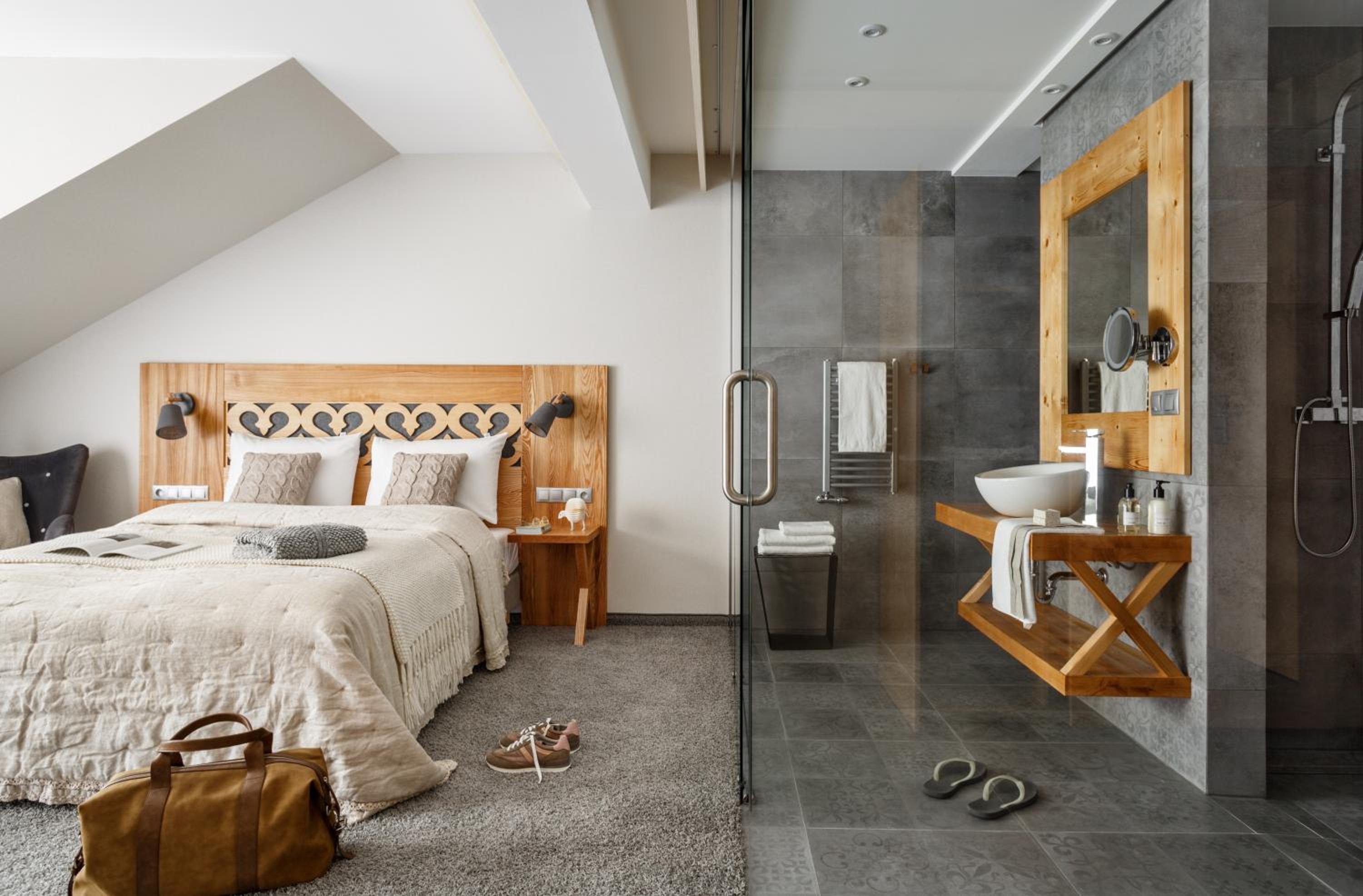 Premium Double Room with Mountain View photo 1