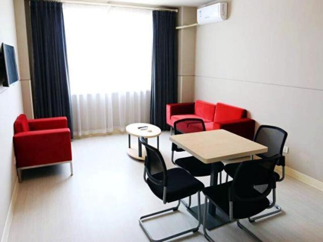 Business Suite photo 1