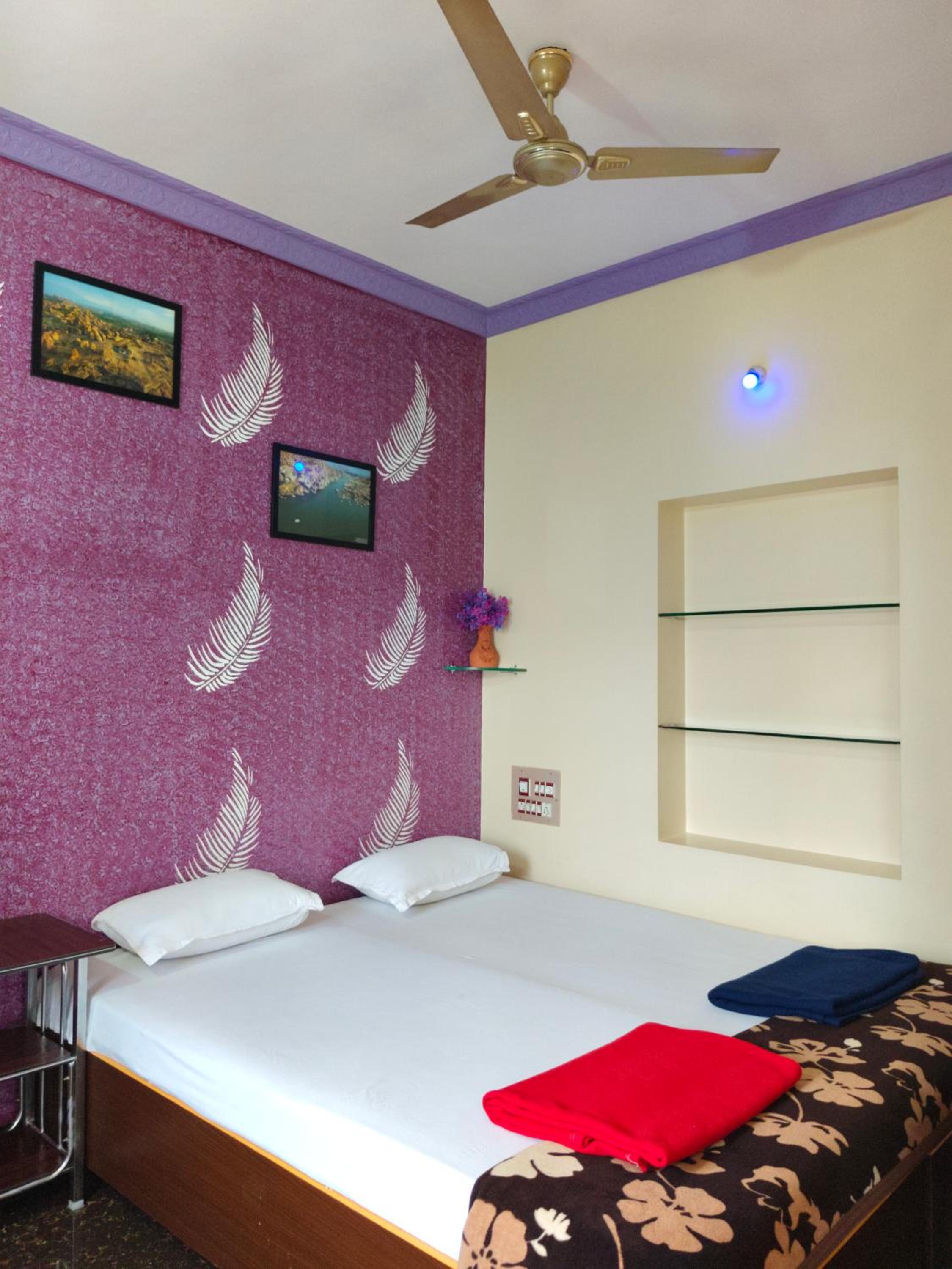 King Room with Balcony photo 2
