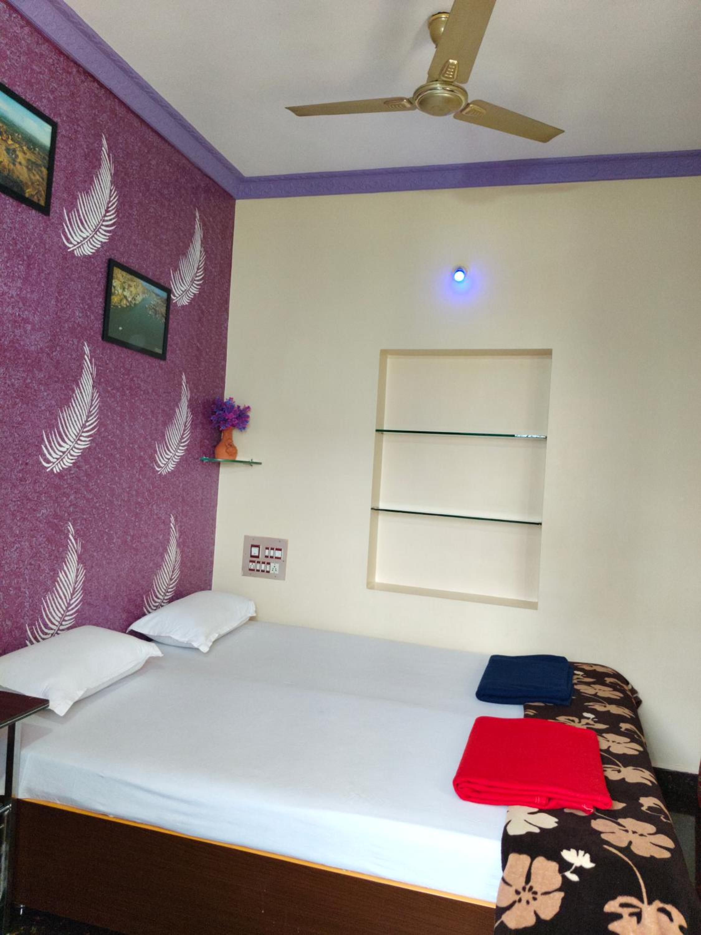 King Room with Balcony photo 3