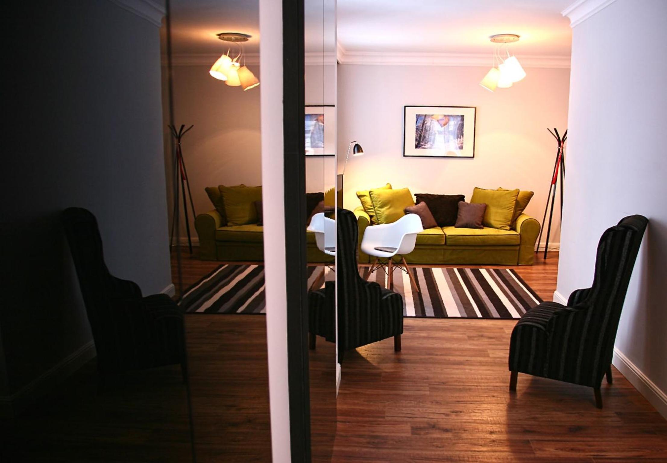 Deluxe Double Room with Shower - Photo 9