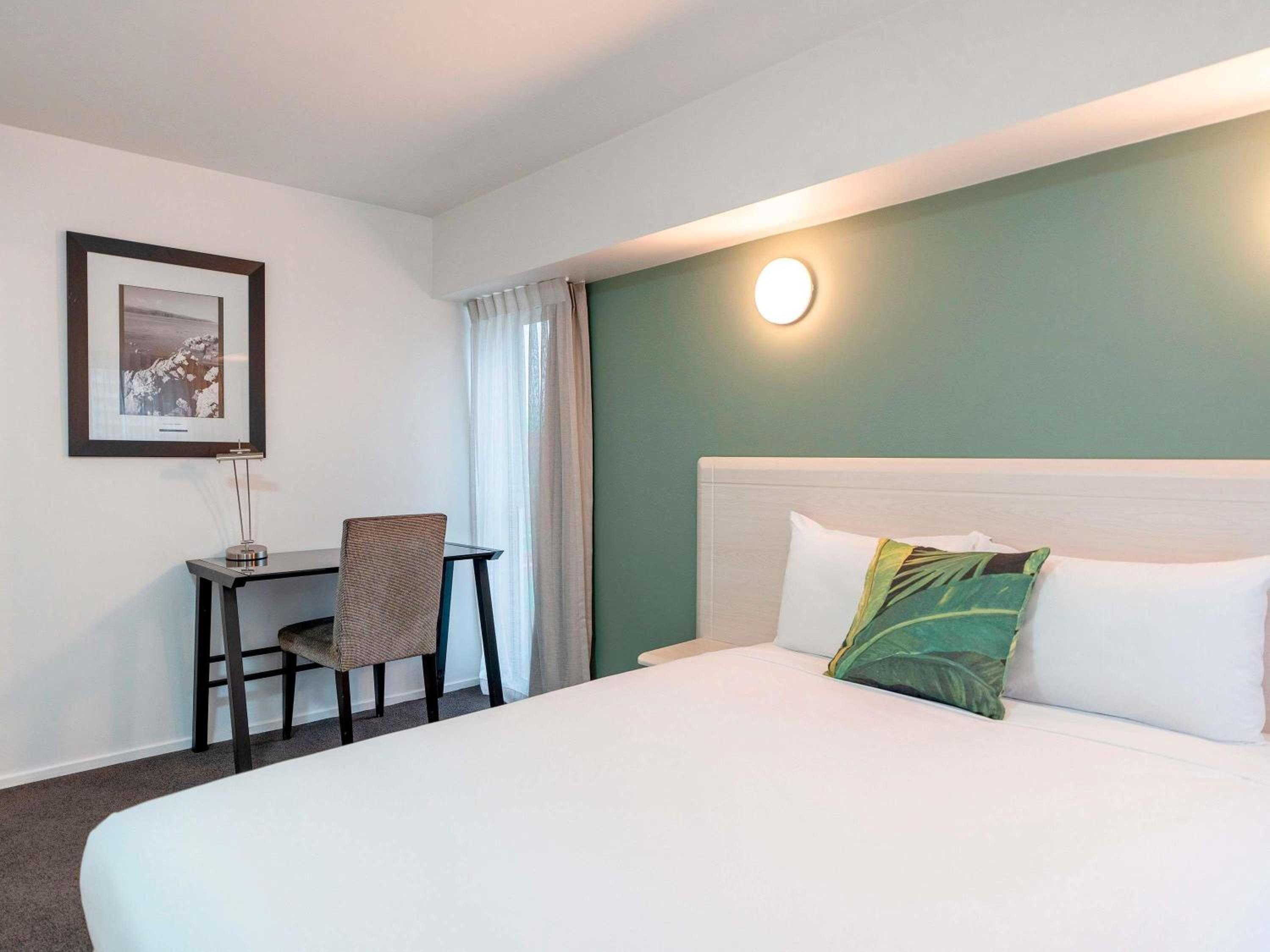 Studio Apartment photo 3