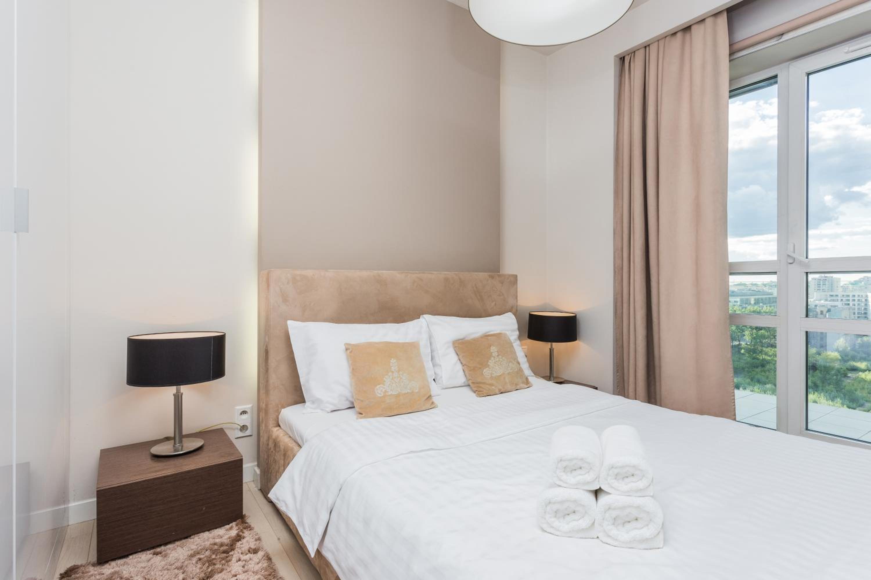 Studio Apartment - Photo 8