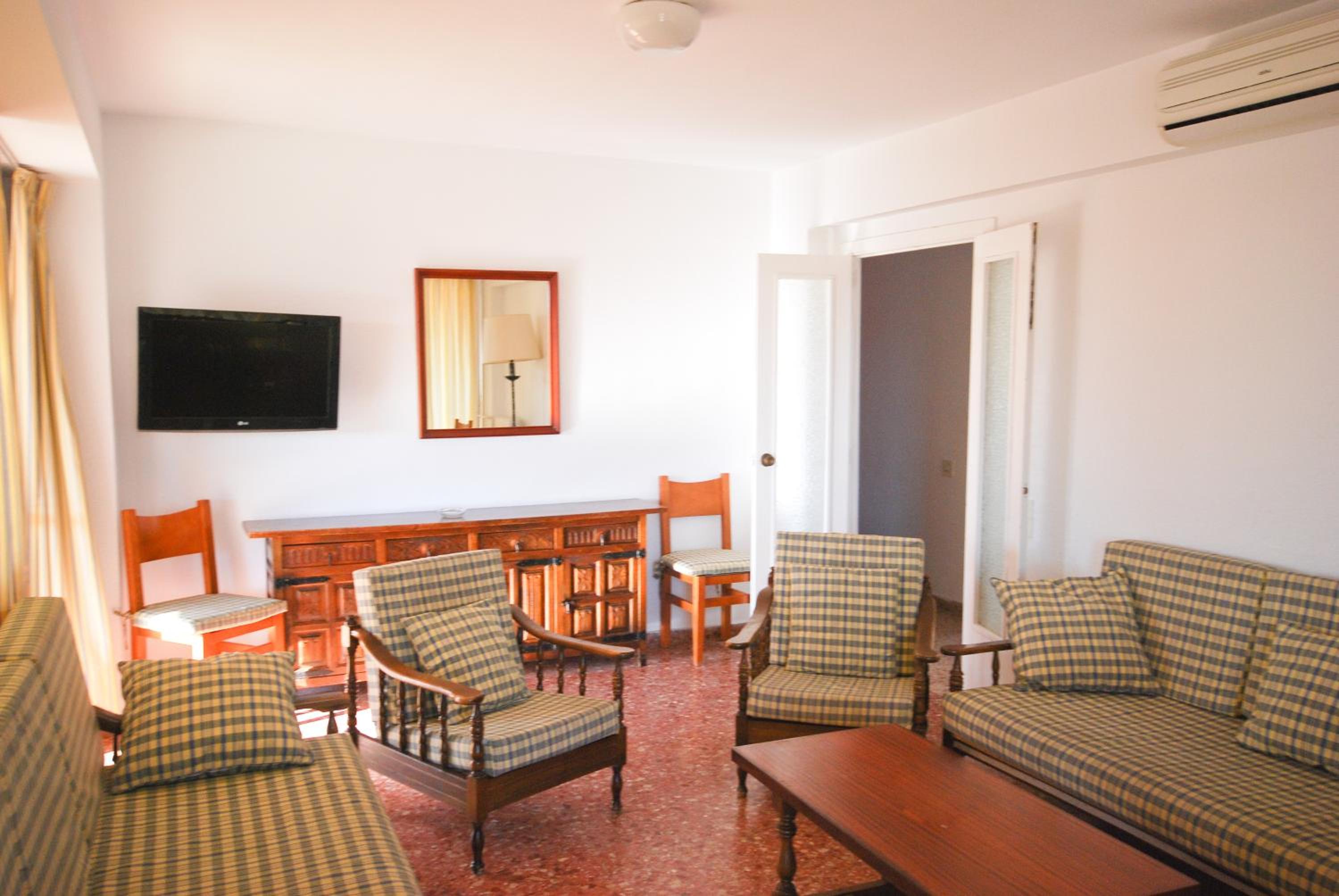 Apartamento de tres habitaciones (8 adultos)