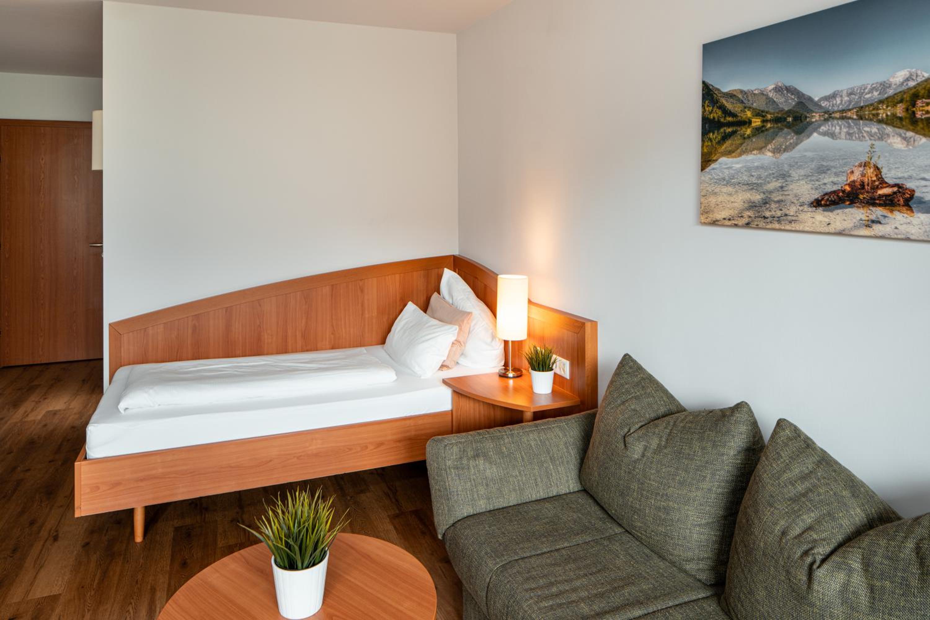 Standard Single Room