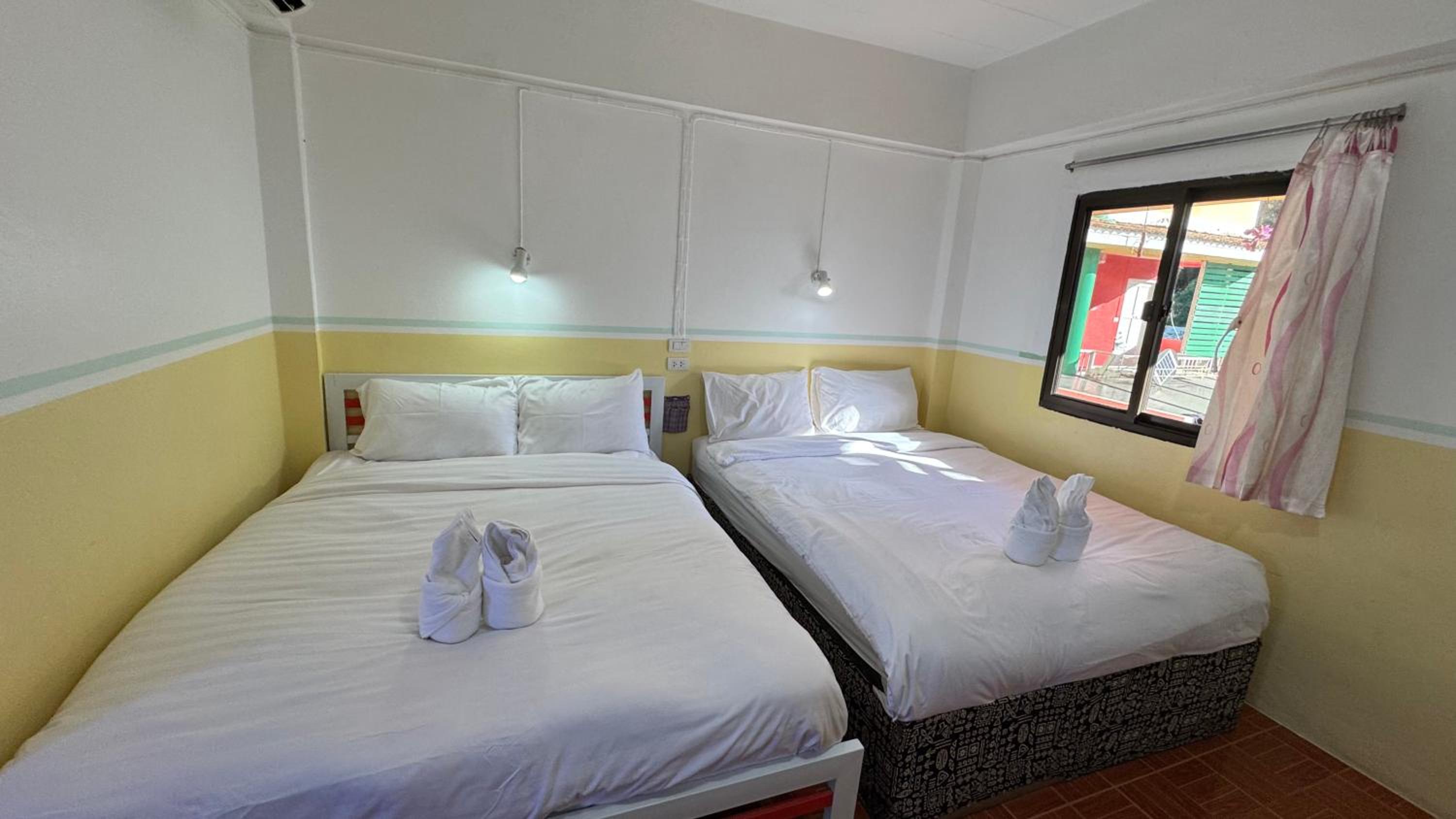 Standard Double or Twin Room photo 3