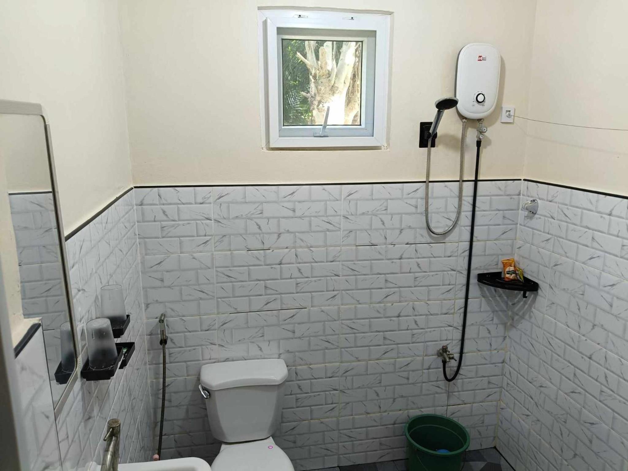 Family Room - Photo 1