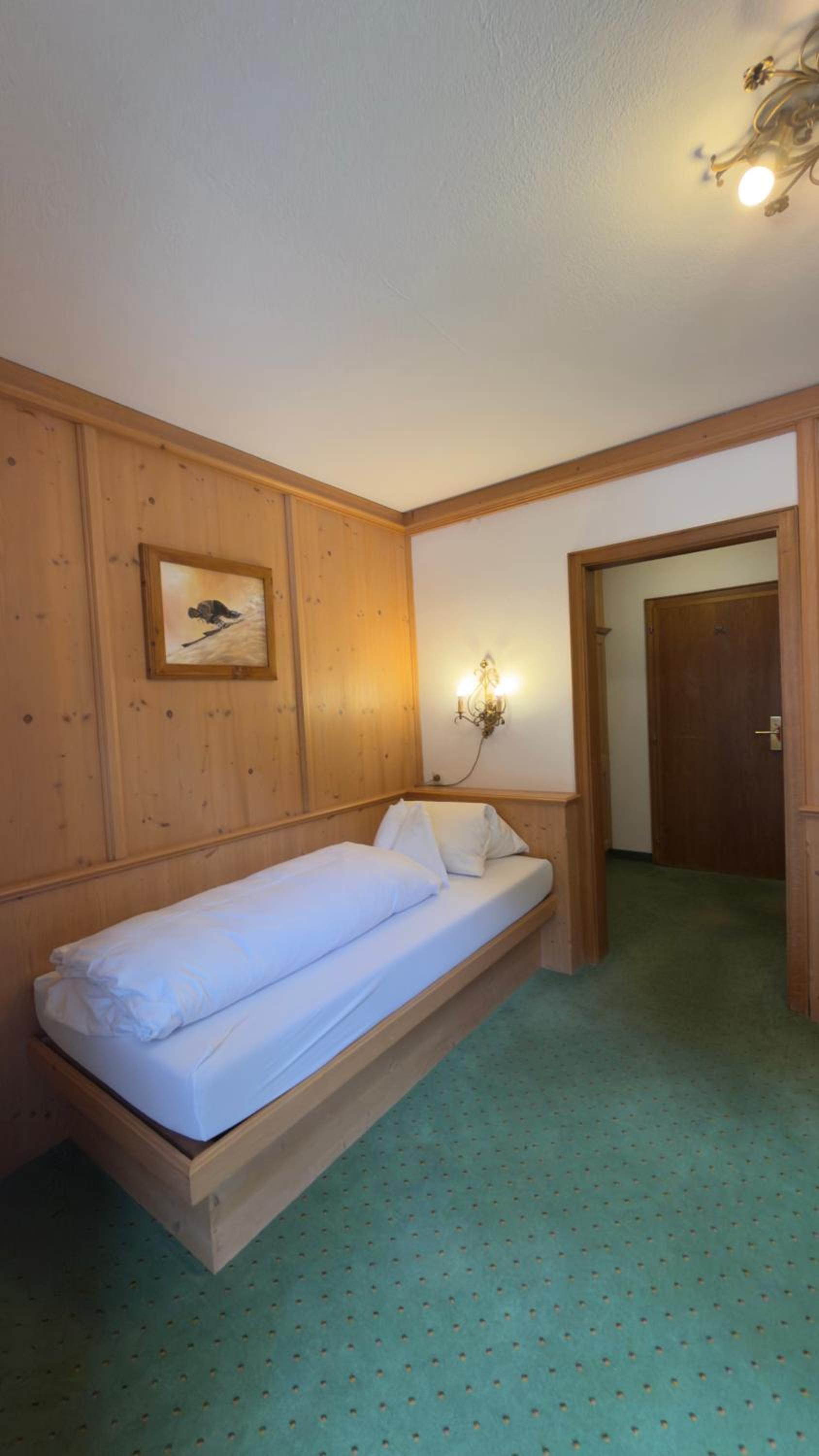 Small Twin Room