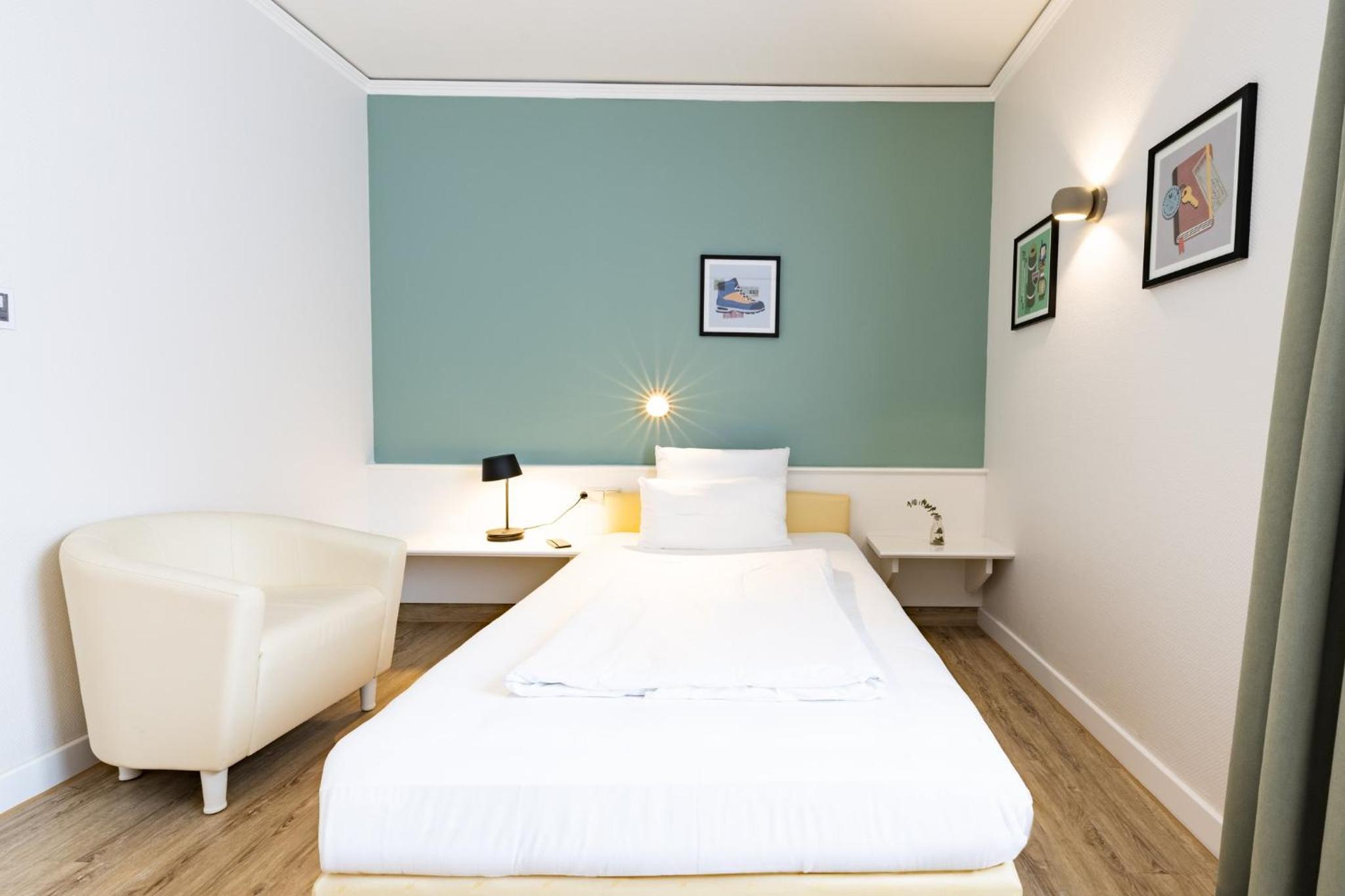 Standard Room photo 3