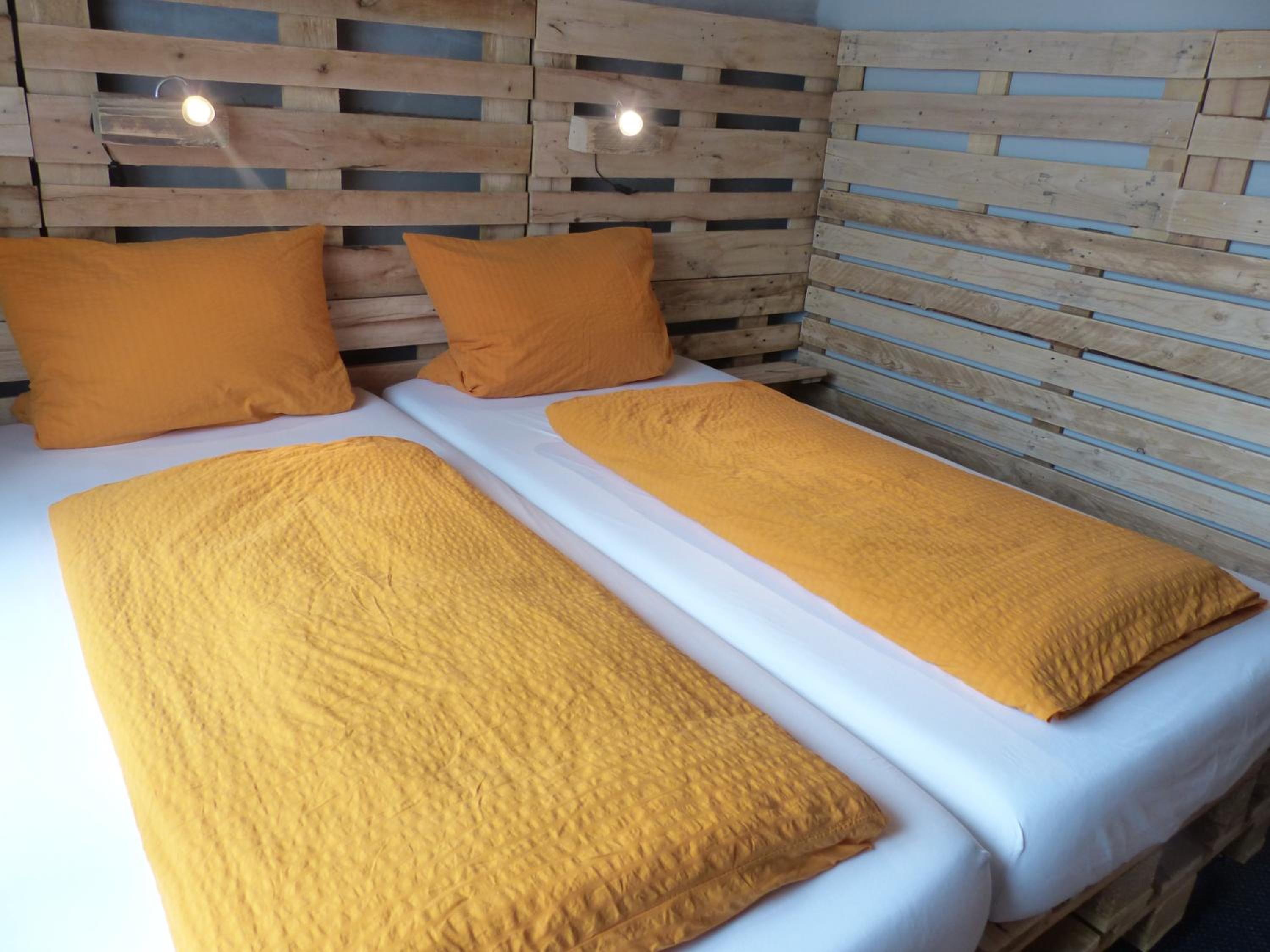 Double or Twin Room - Photo 8