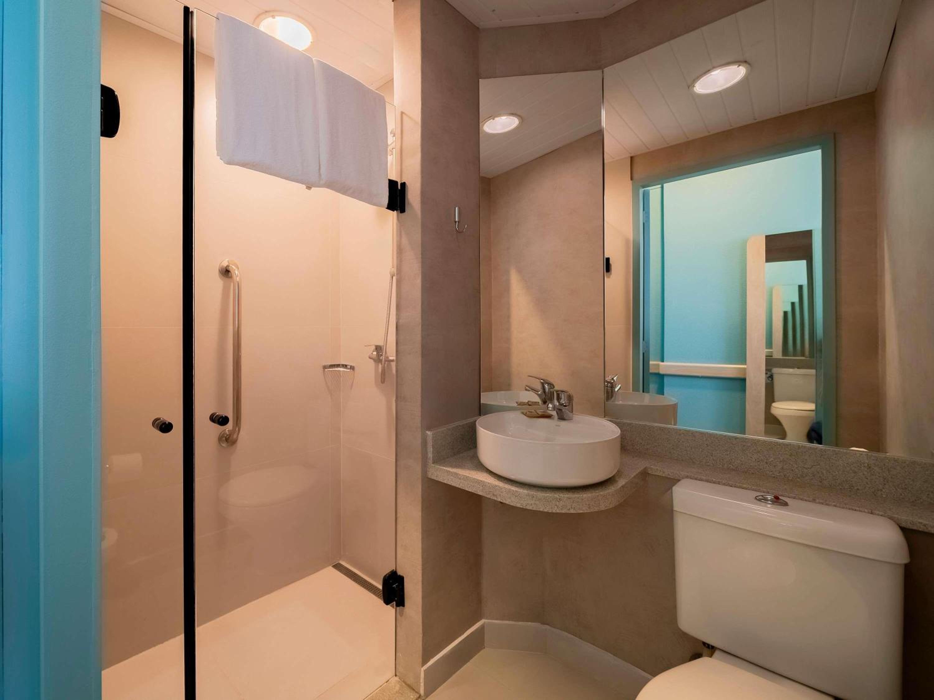Quarto Duplo Classic com Banheiro Unificado photo 2