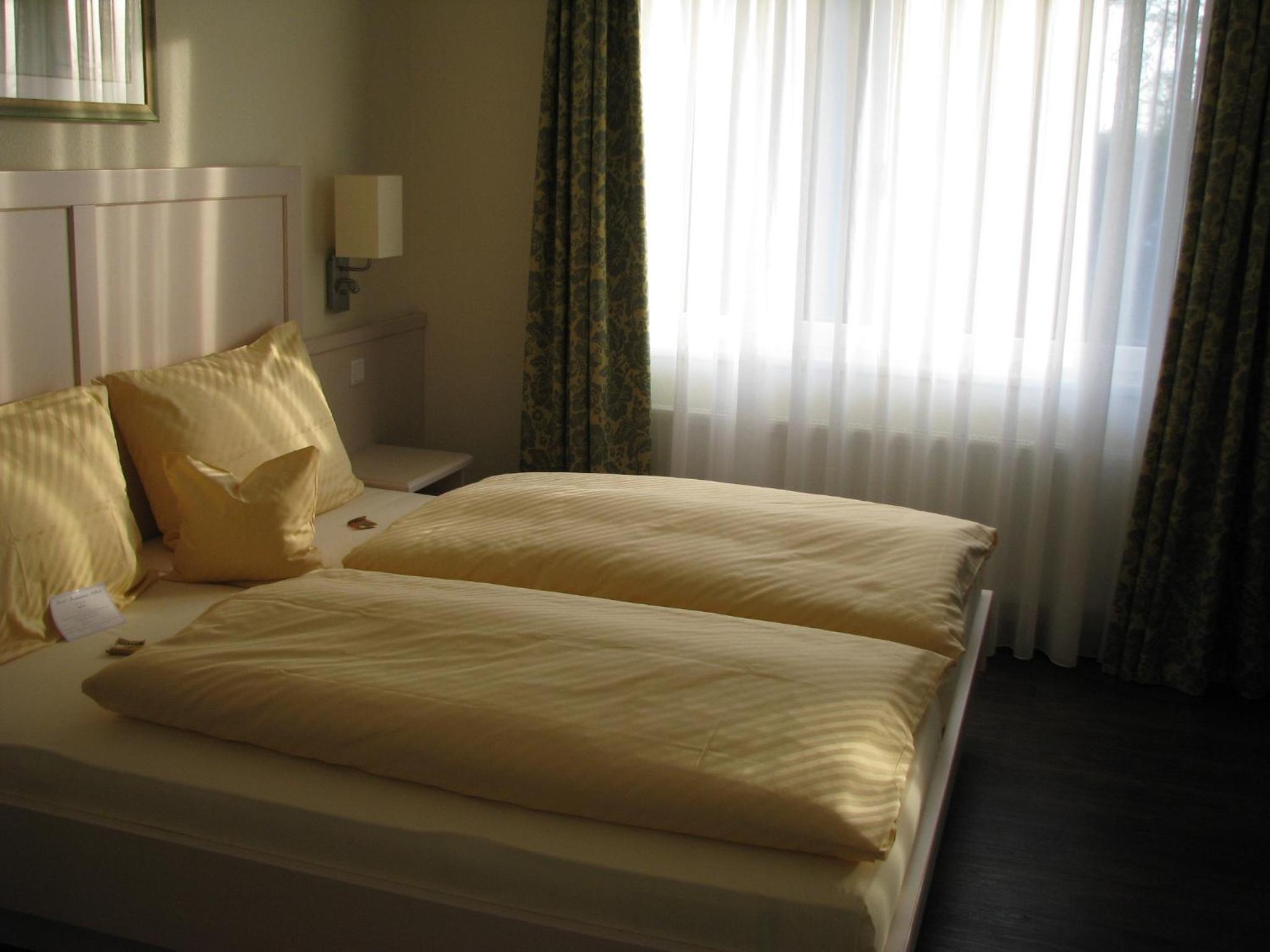 Double Room - Photo 4