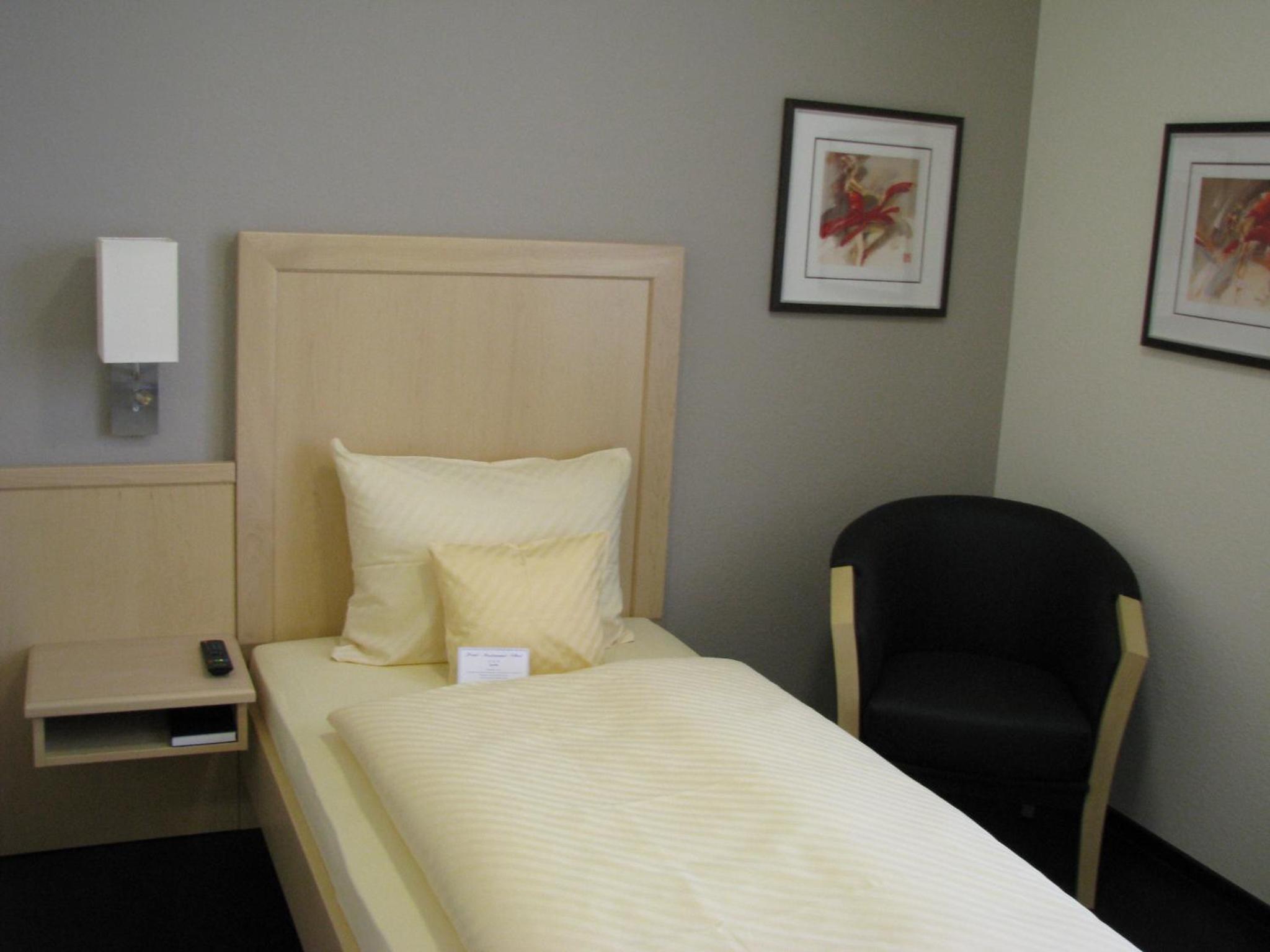 Single Room photo 2