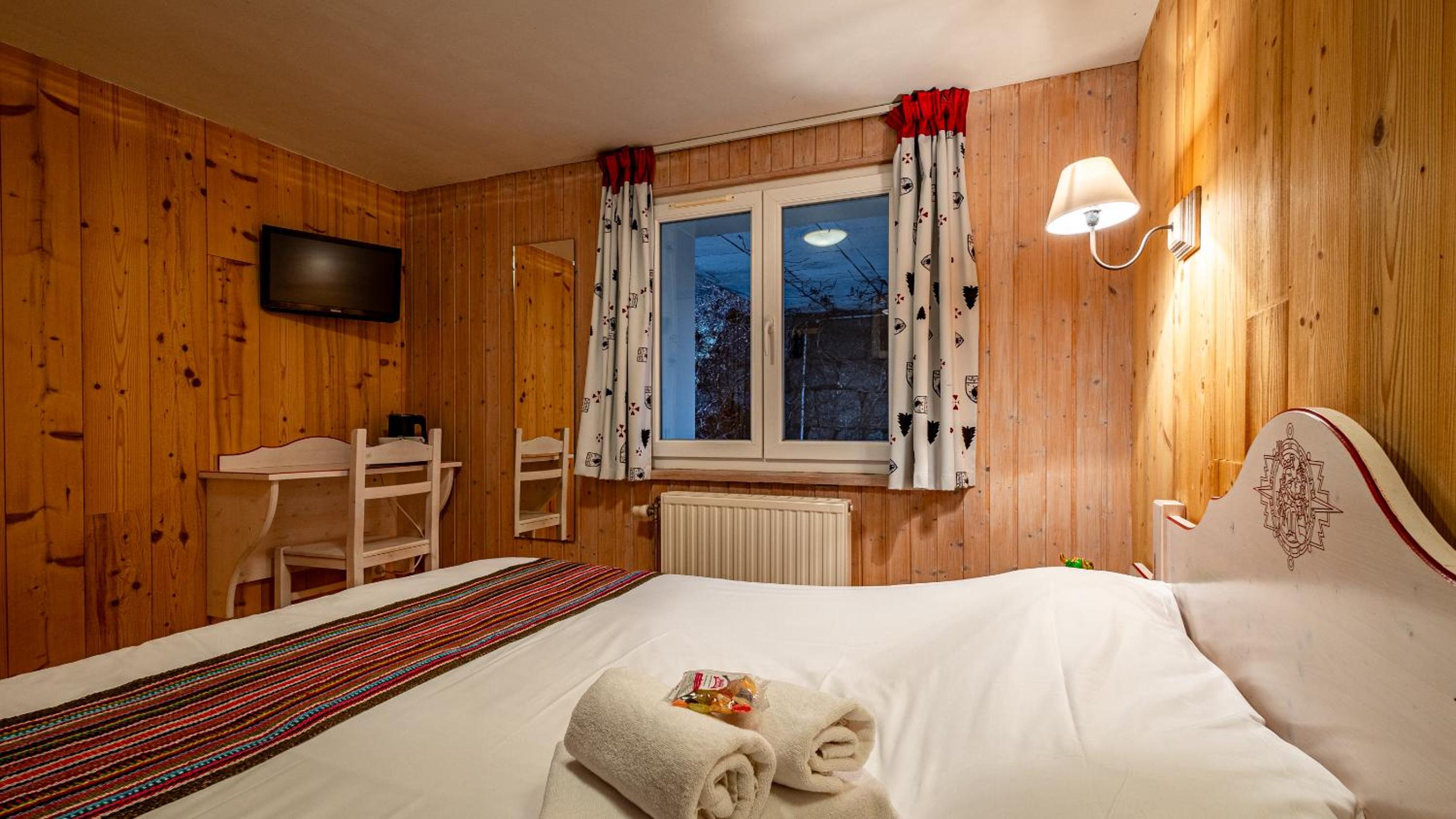Queen Room with Garden View photo 3