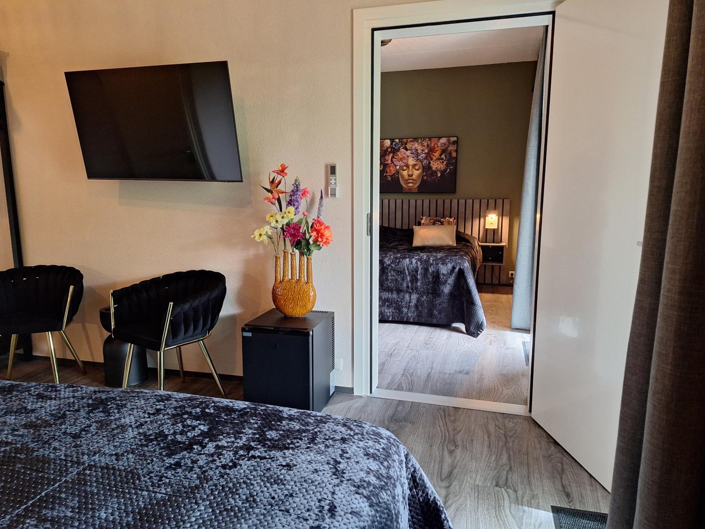 Deluxe Quadruple Room