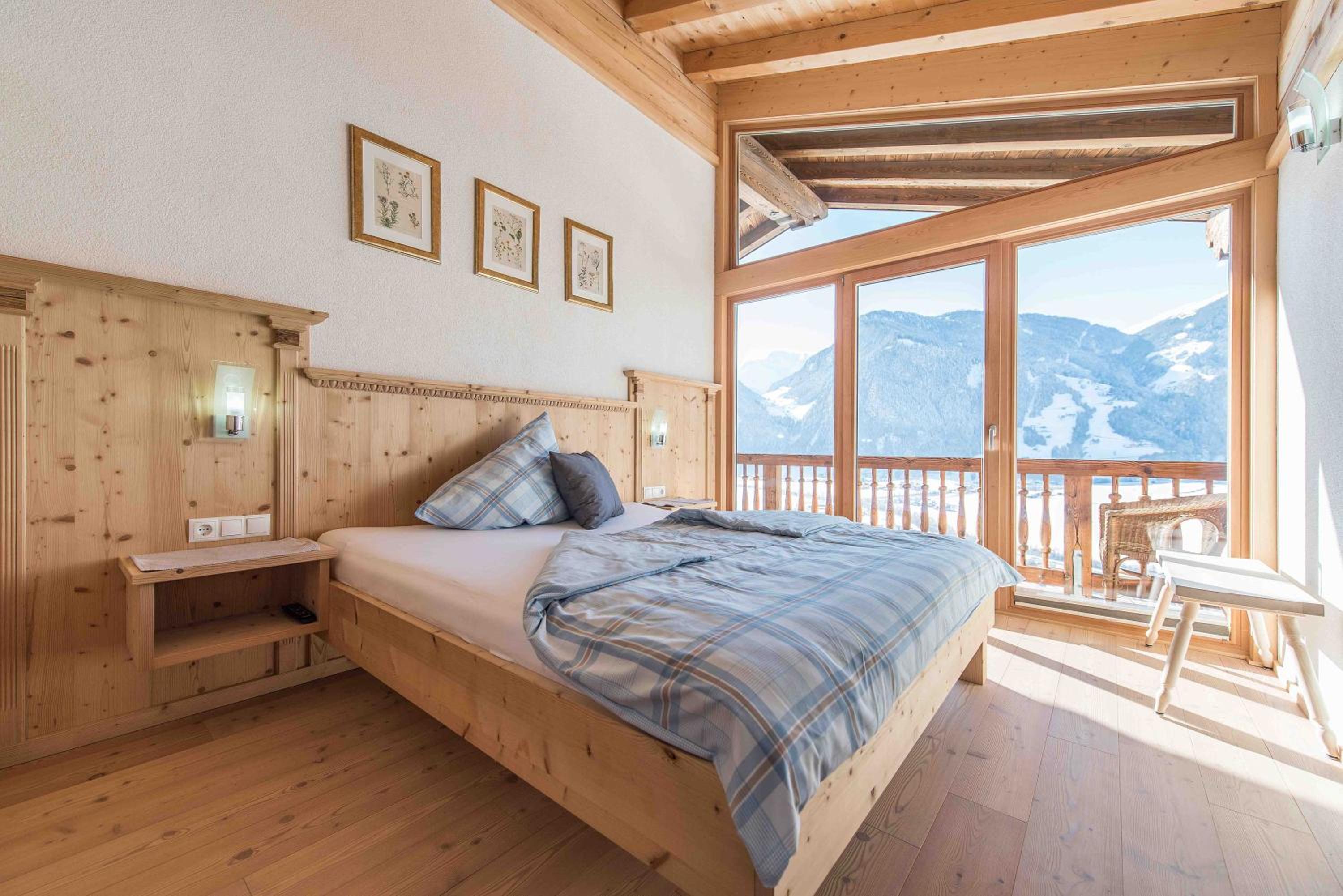 Superior Chalet photo 1
