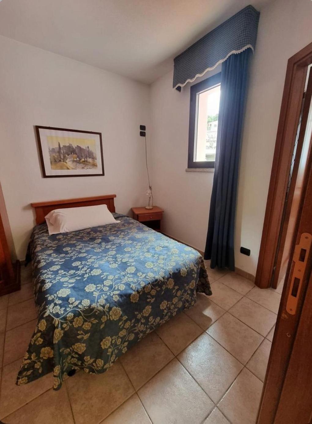 Standard Single Room photo 2