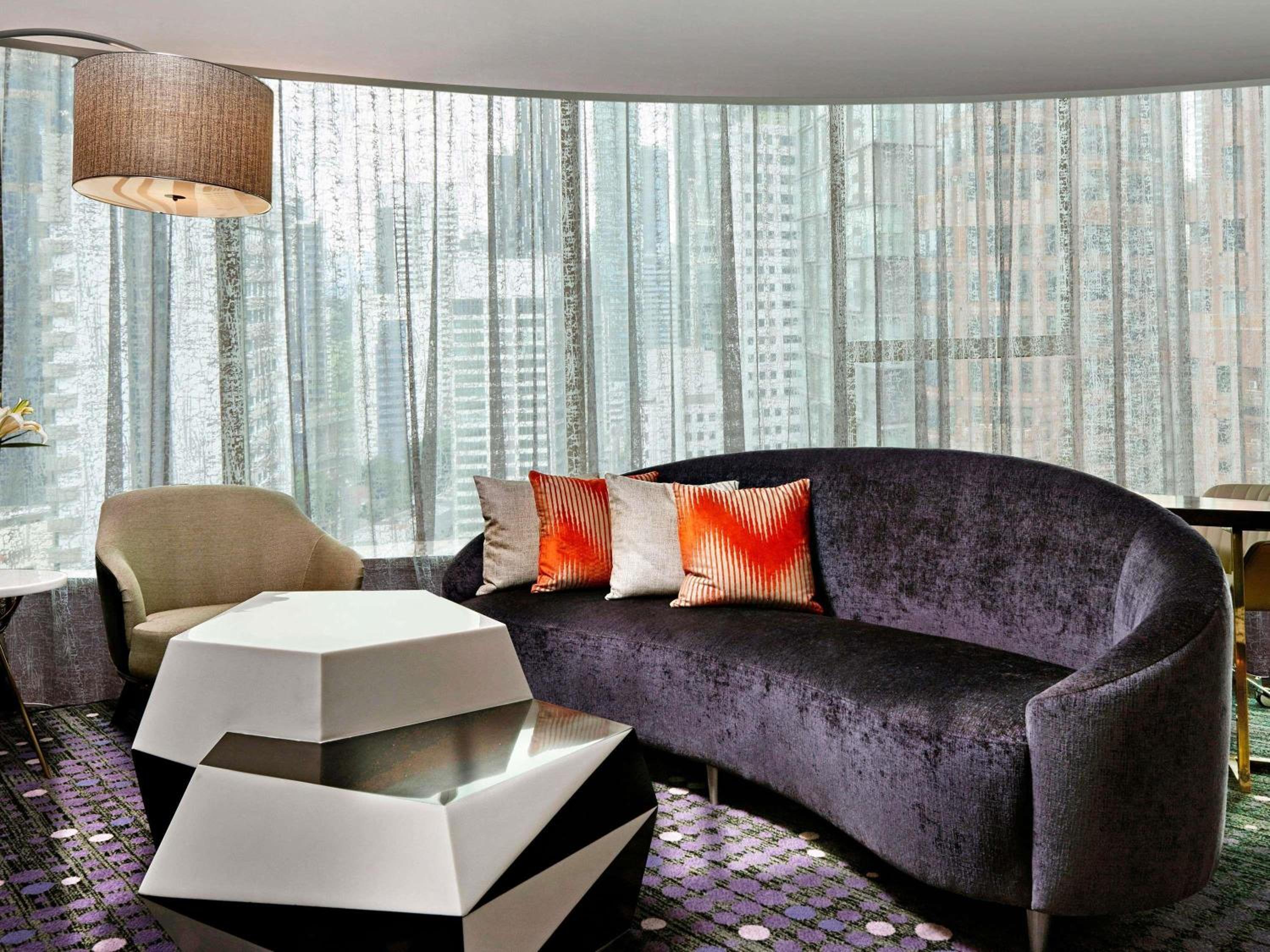 Governor King Suite with Club Lounge Access photo 2