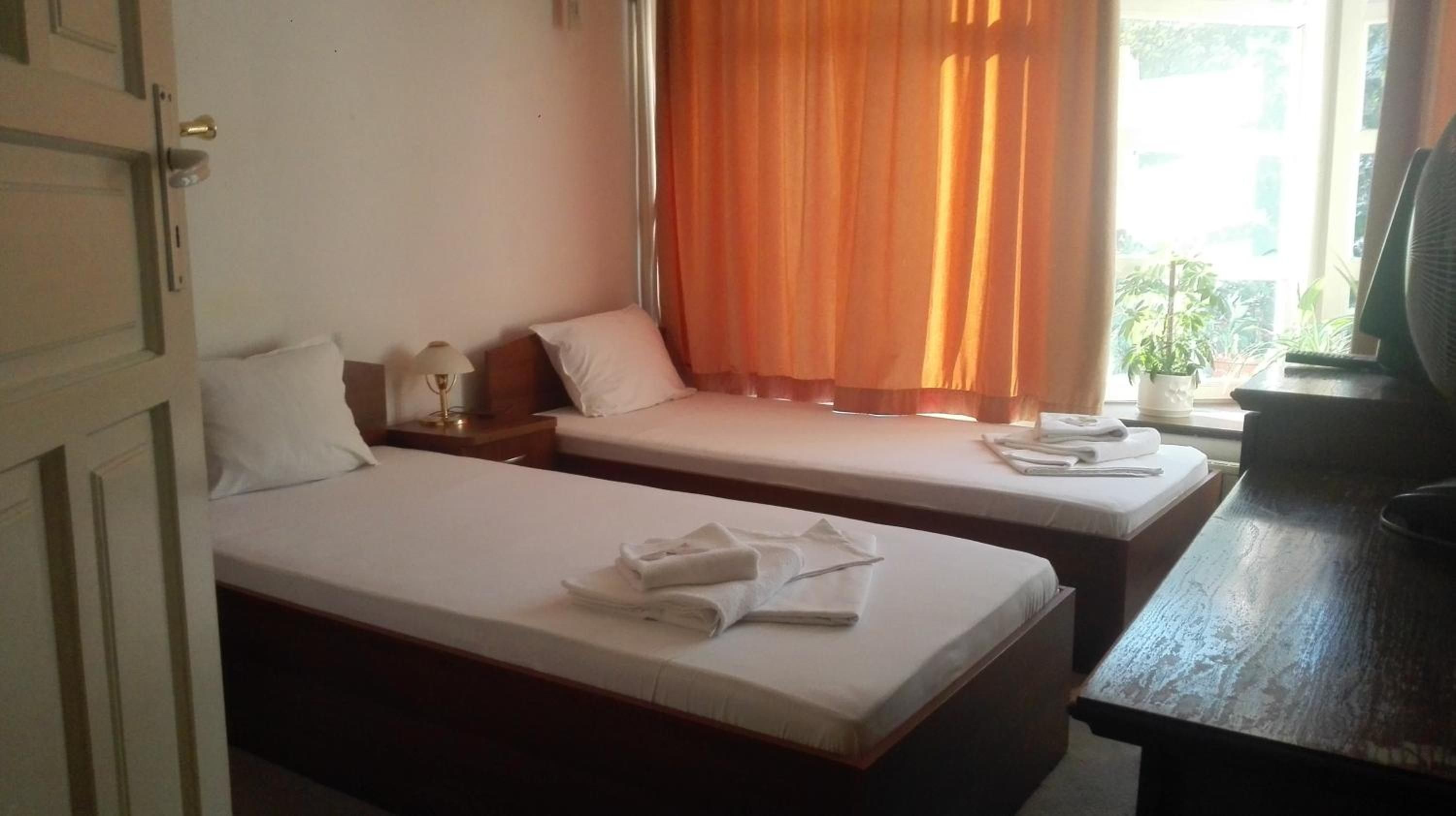 Twin Room photo 1
