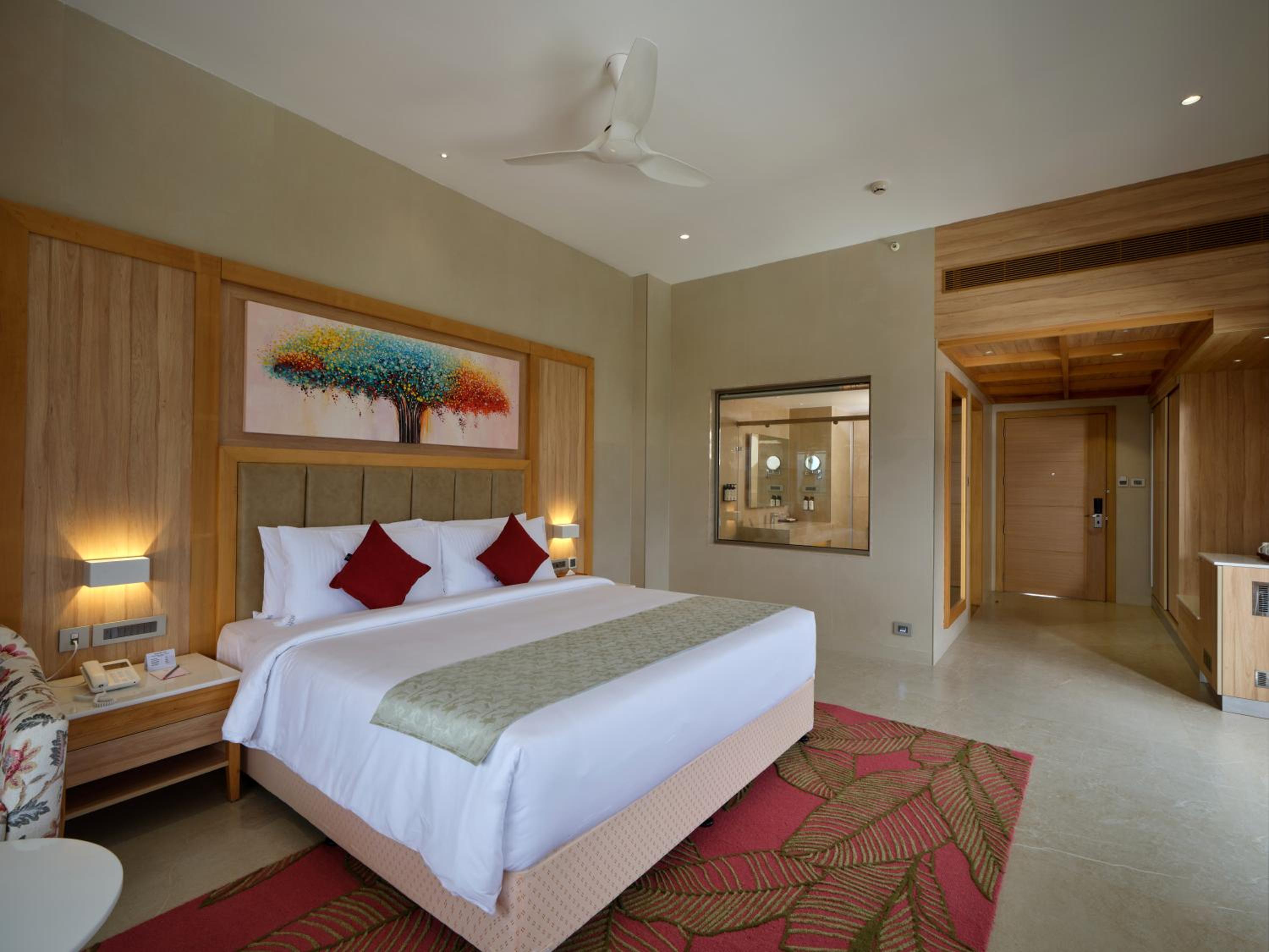 Monarch Suite