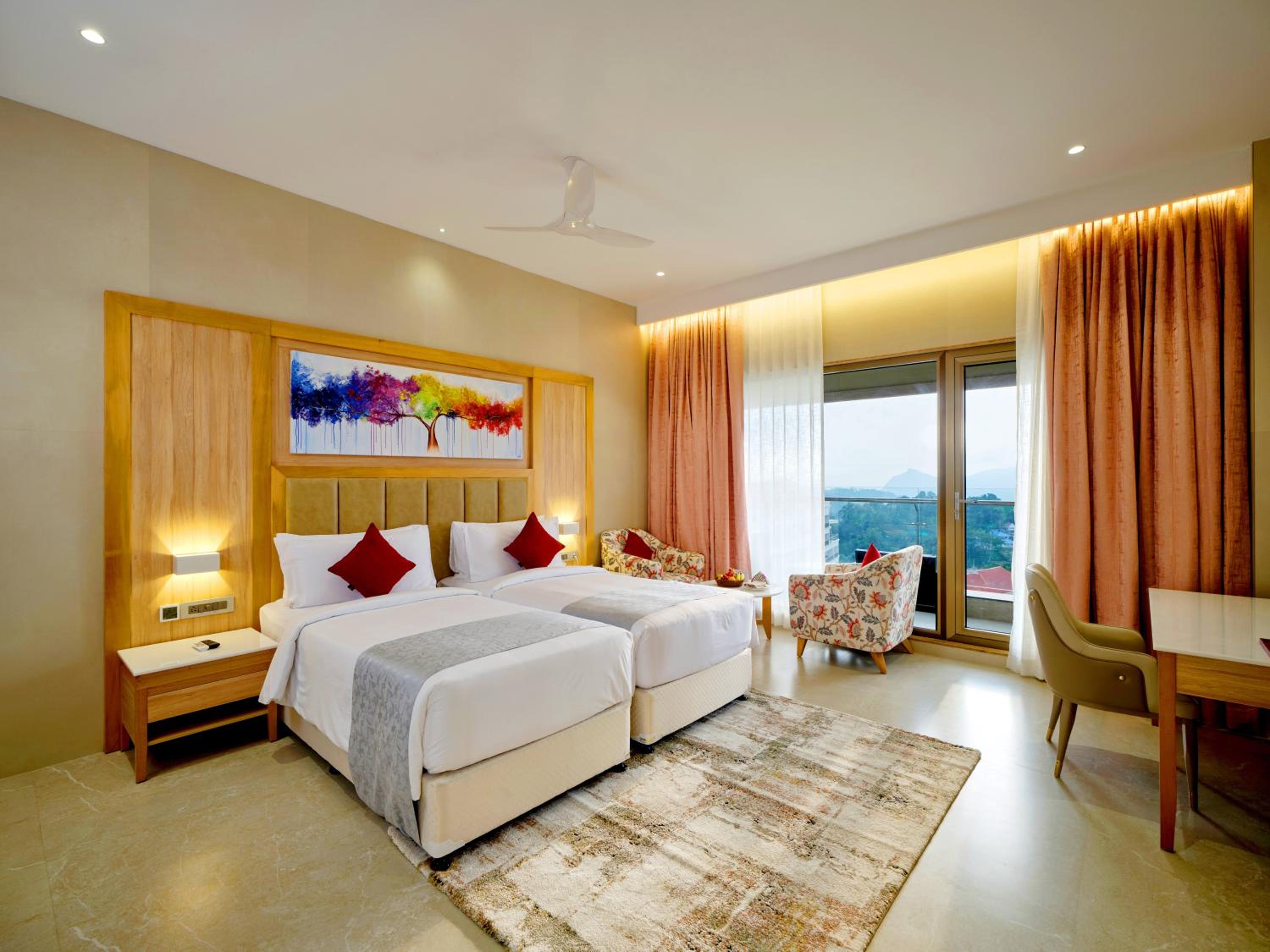 Monarch Suite