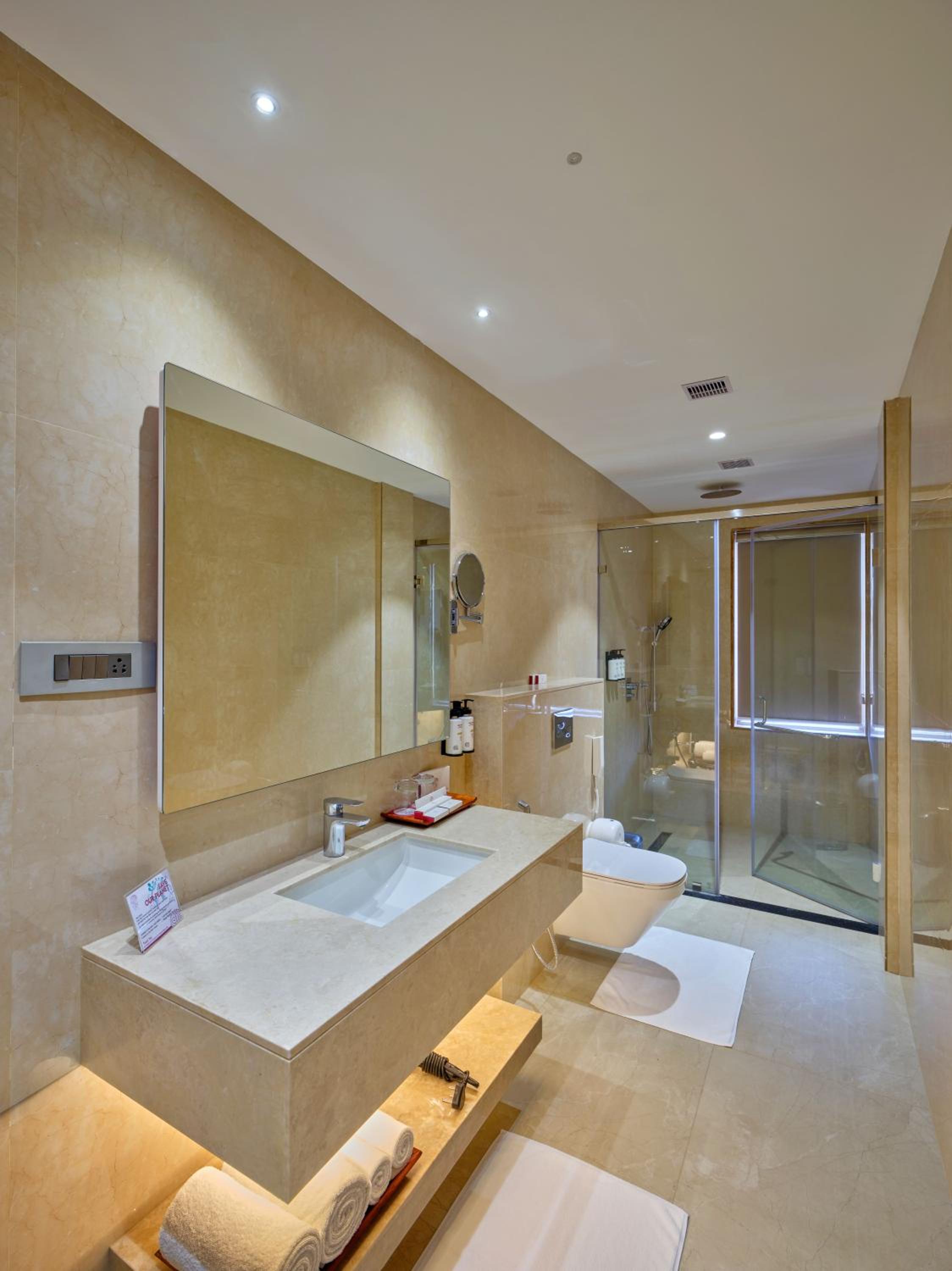Imperial Plunge Pool Imperial Plunge Pool