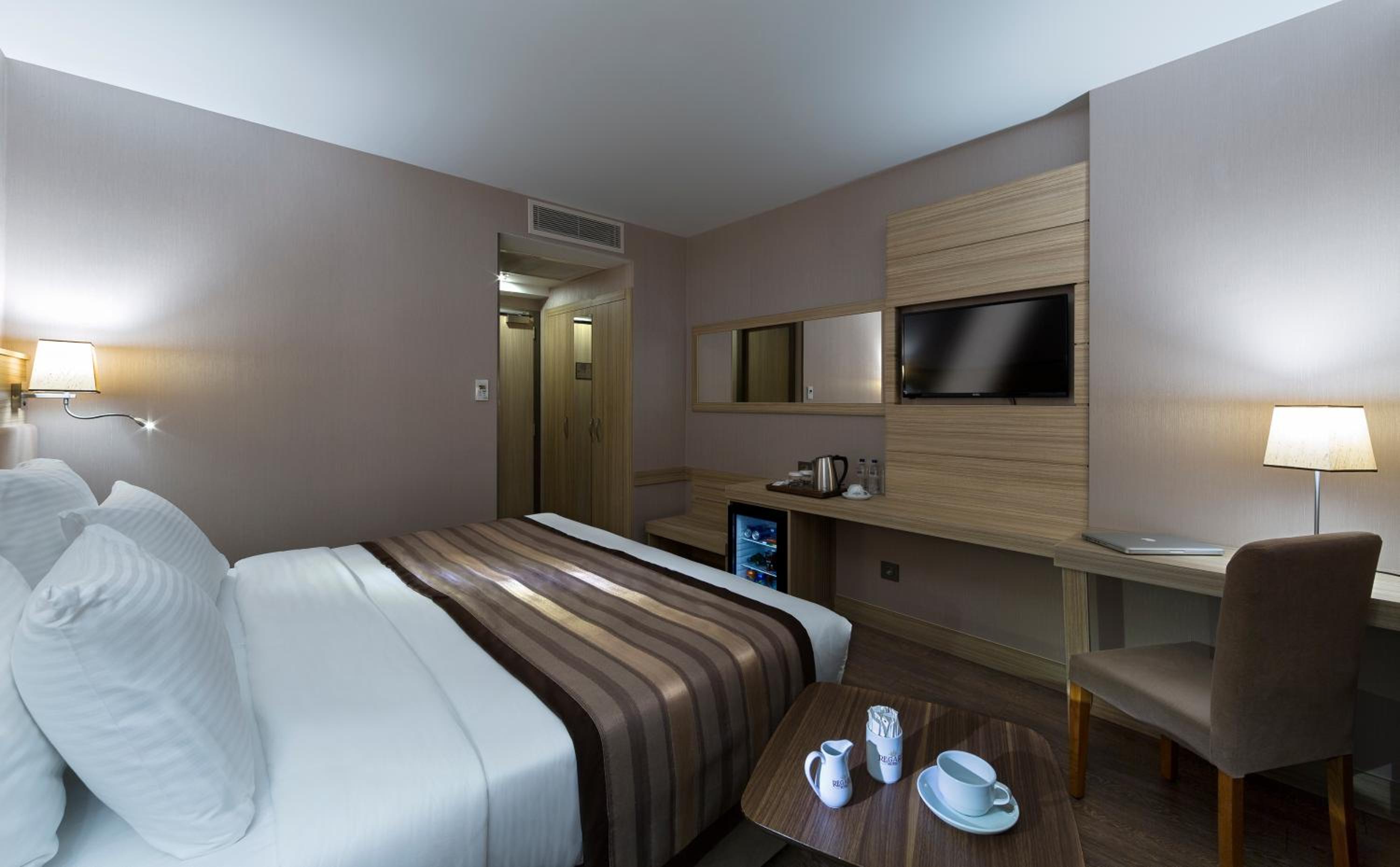 Standard Double Room photo 2