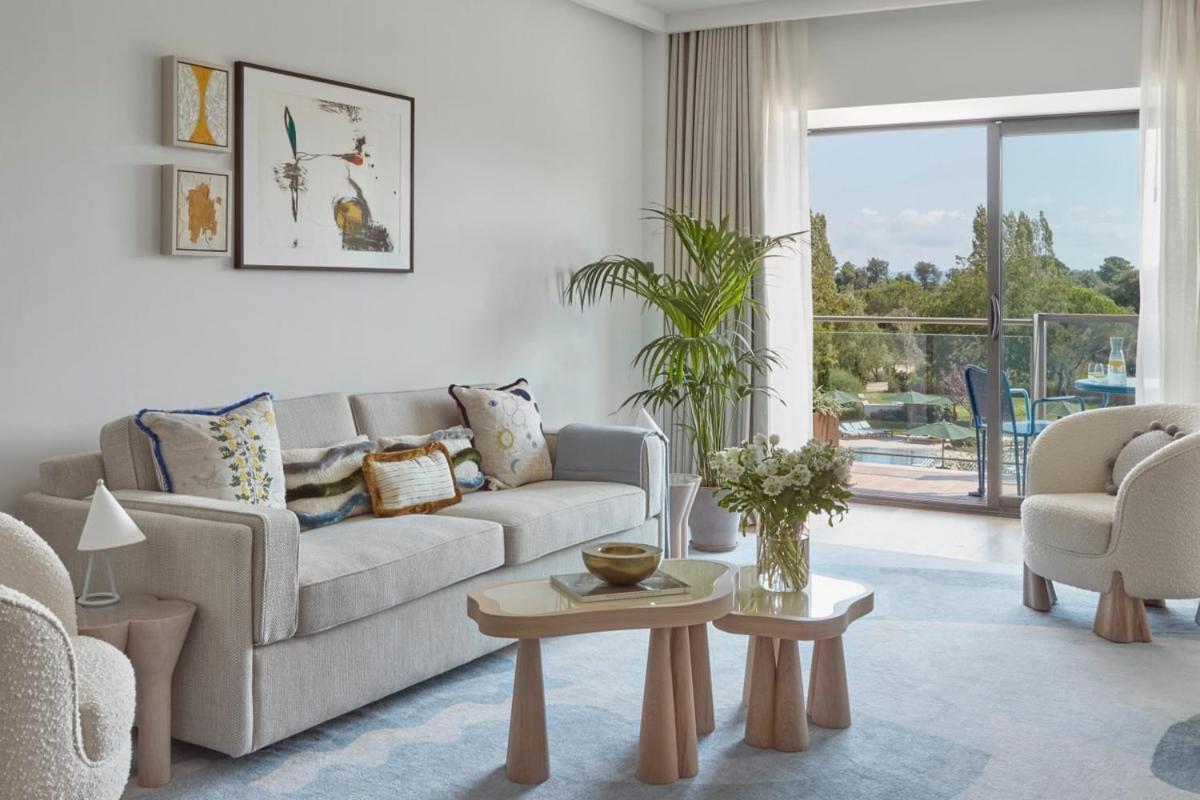 Deluxe Two-Bedroom Suite