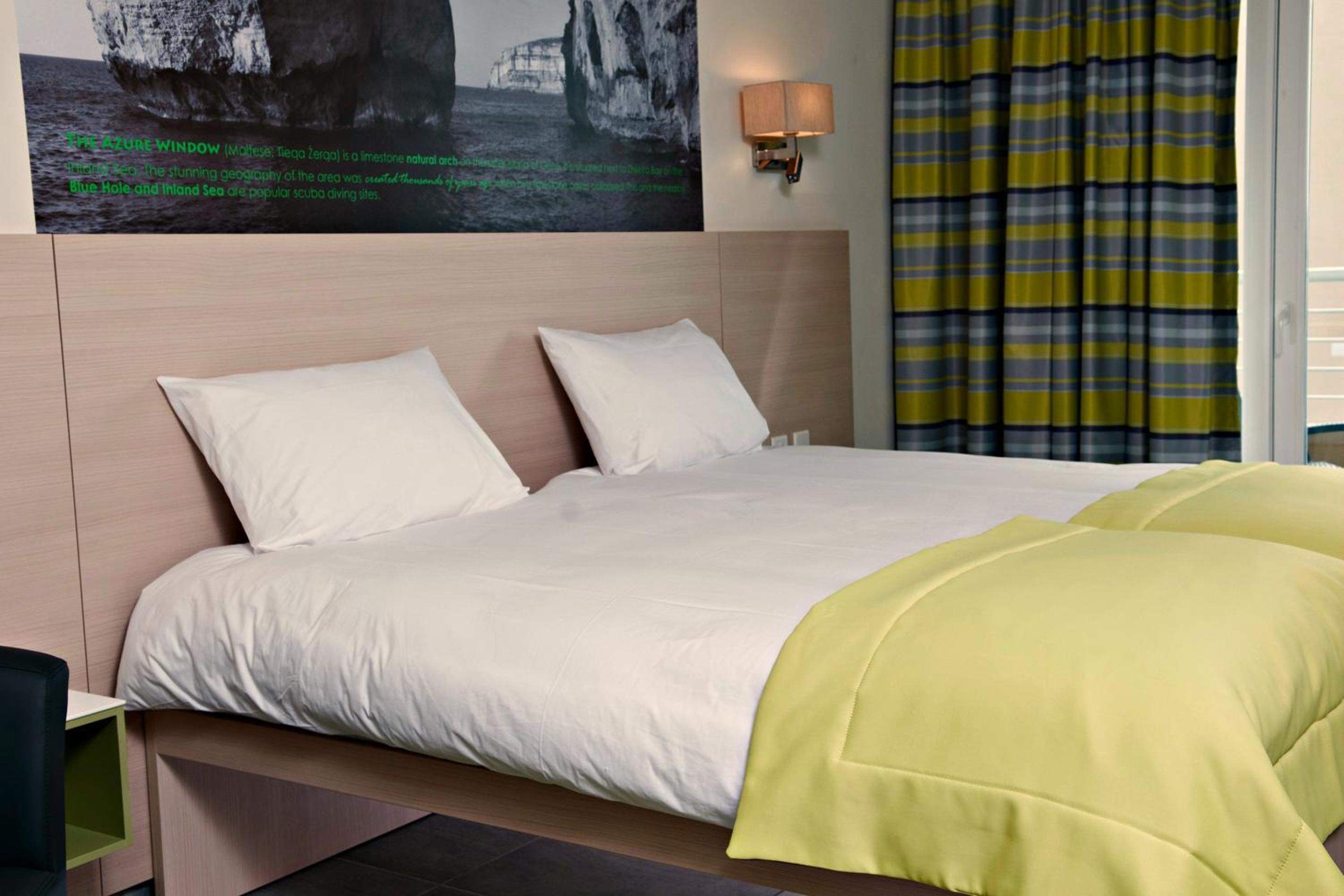 Comfort Triple Room