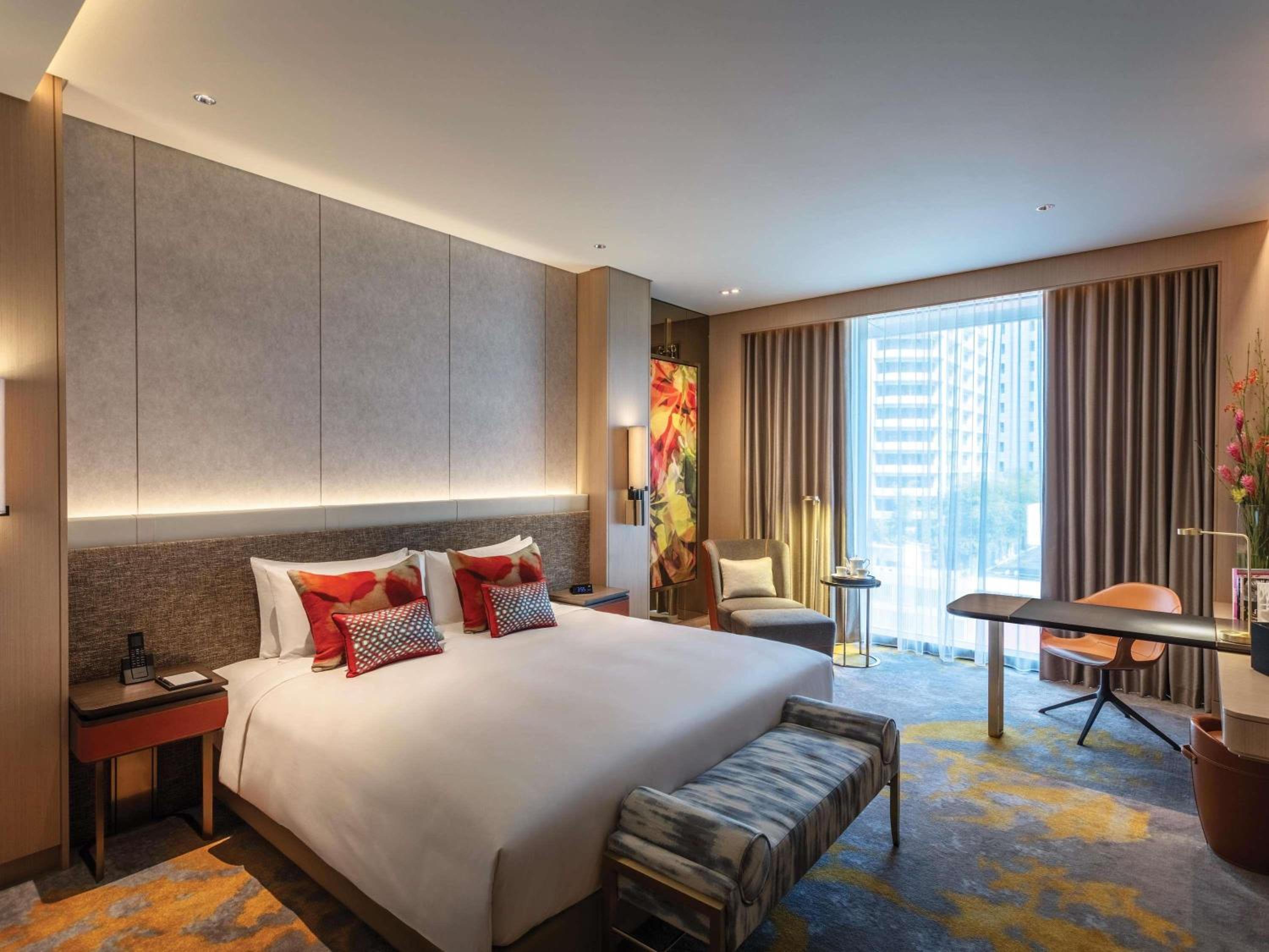 Family Room, 1 King Bed & 2 Single Beds