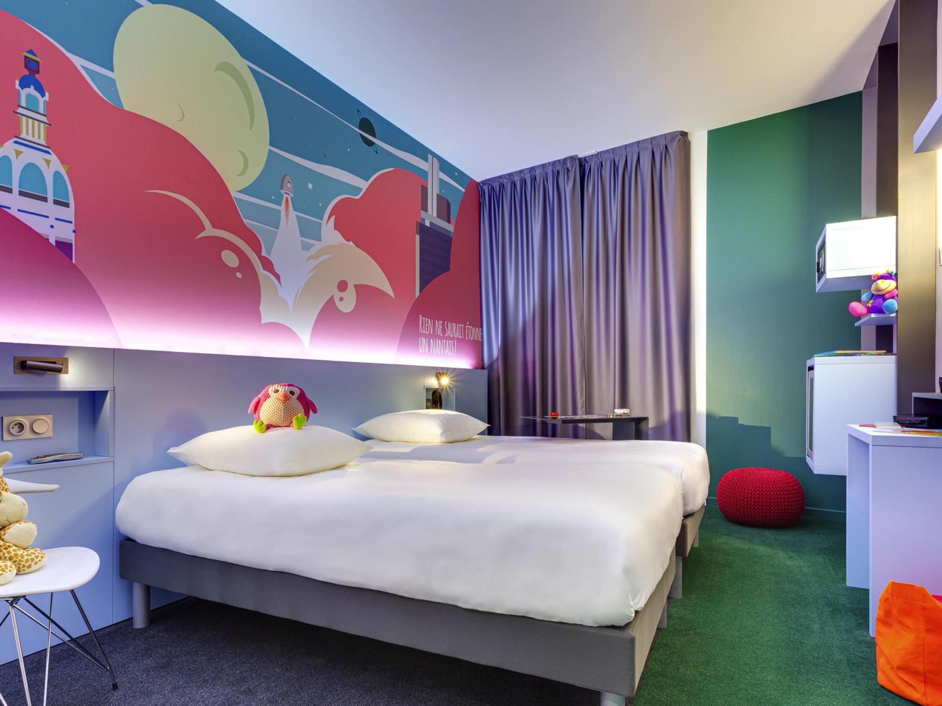 Standard Family Suite with Two Connecting Rooms photo 1