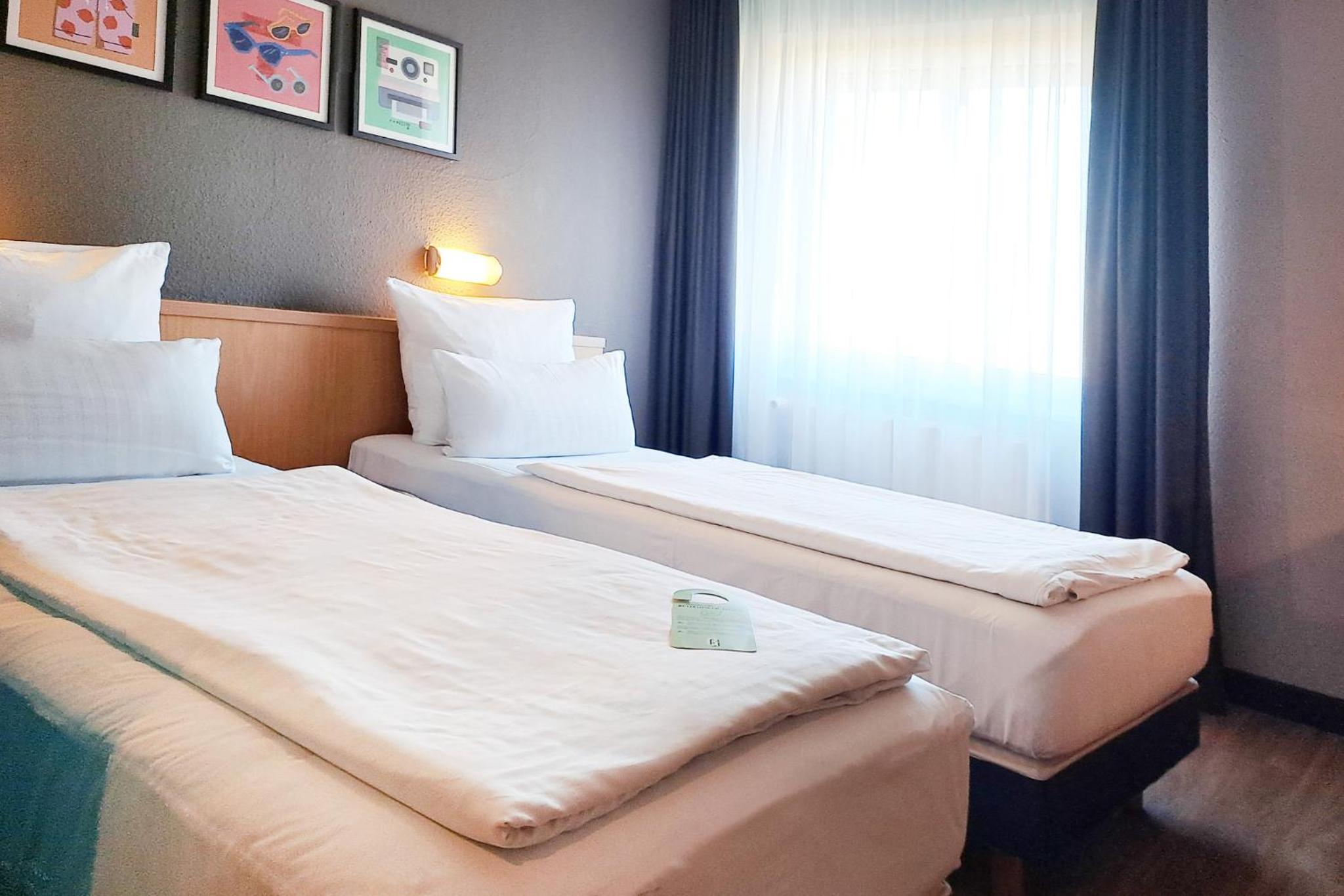 Standard Room - Photo 8