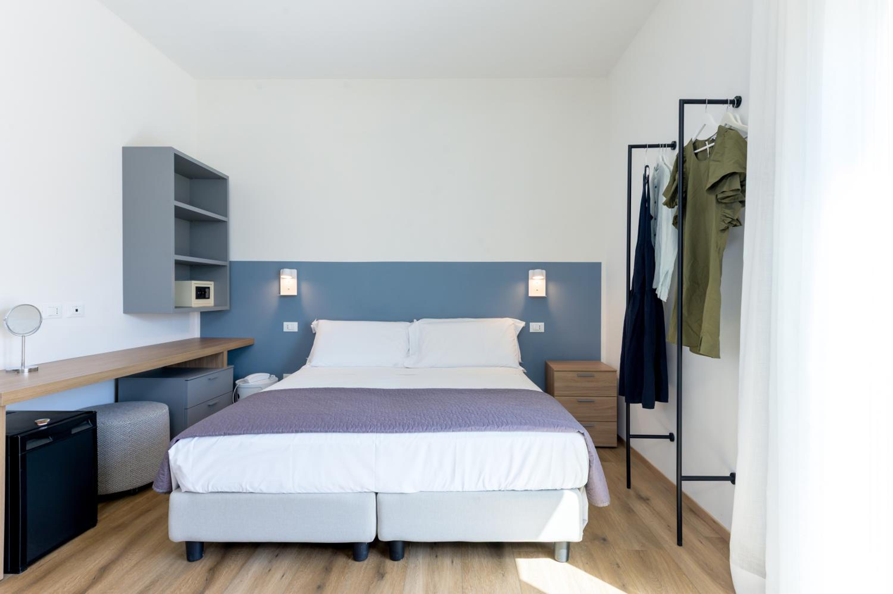 Superior Triple Room photo 2