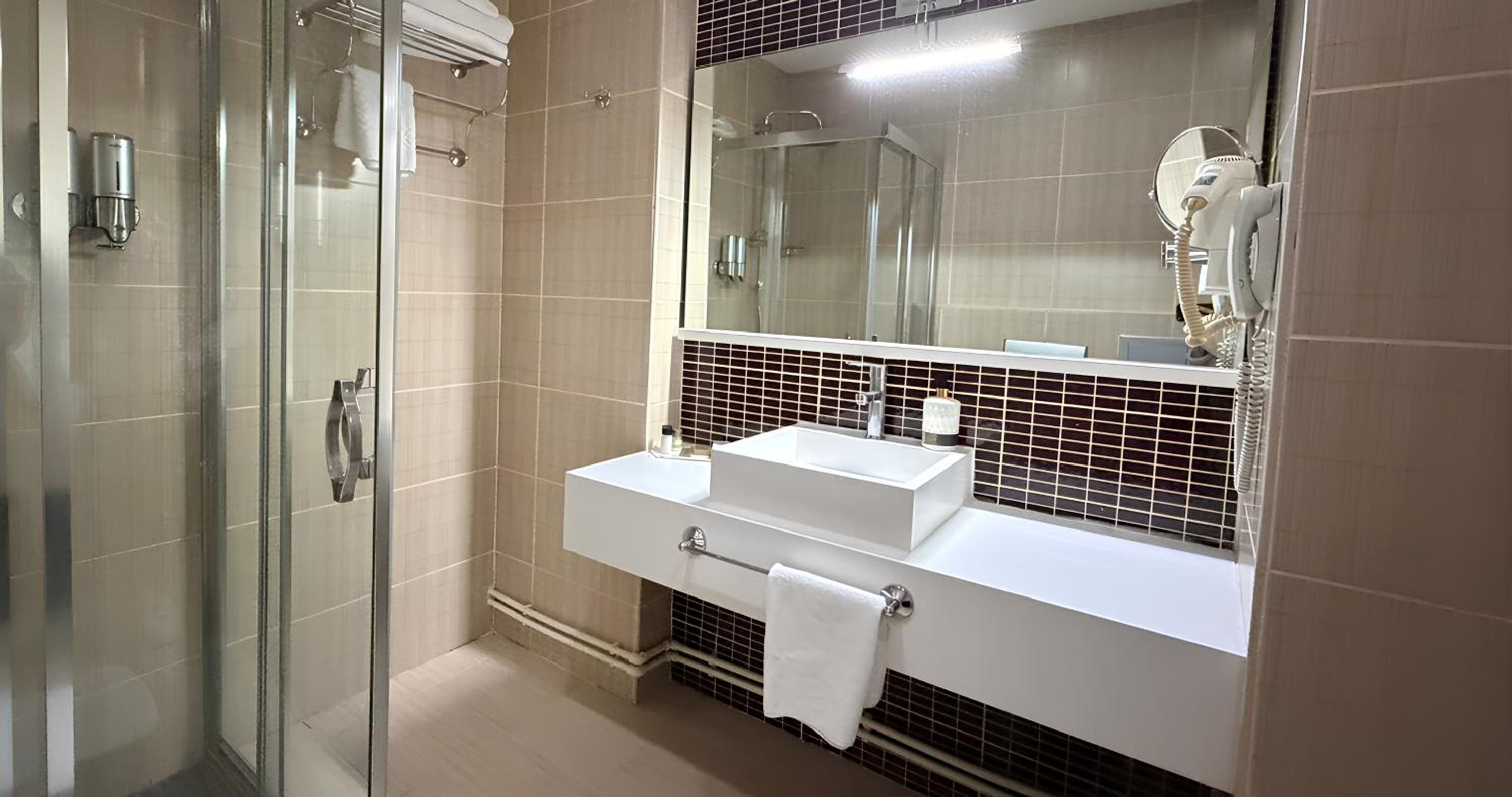 Deluxe Triple Room with Sea View
