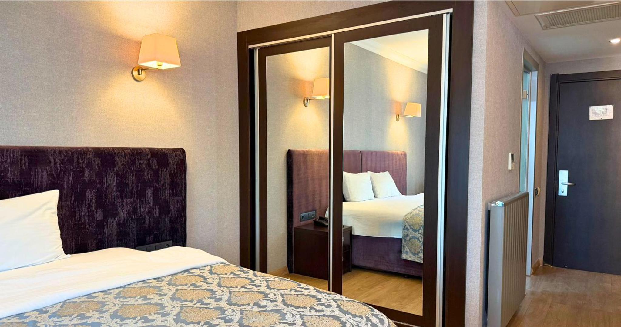 Double Room - Photo 2