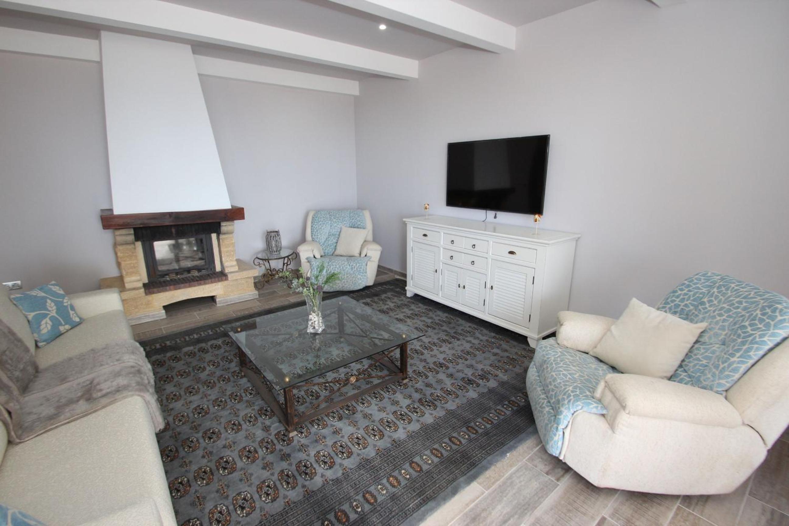 Casa de cuatro habitaciones