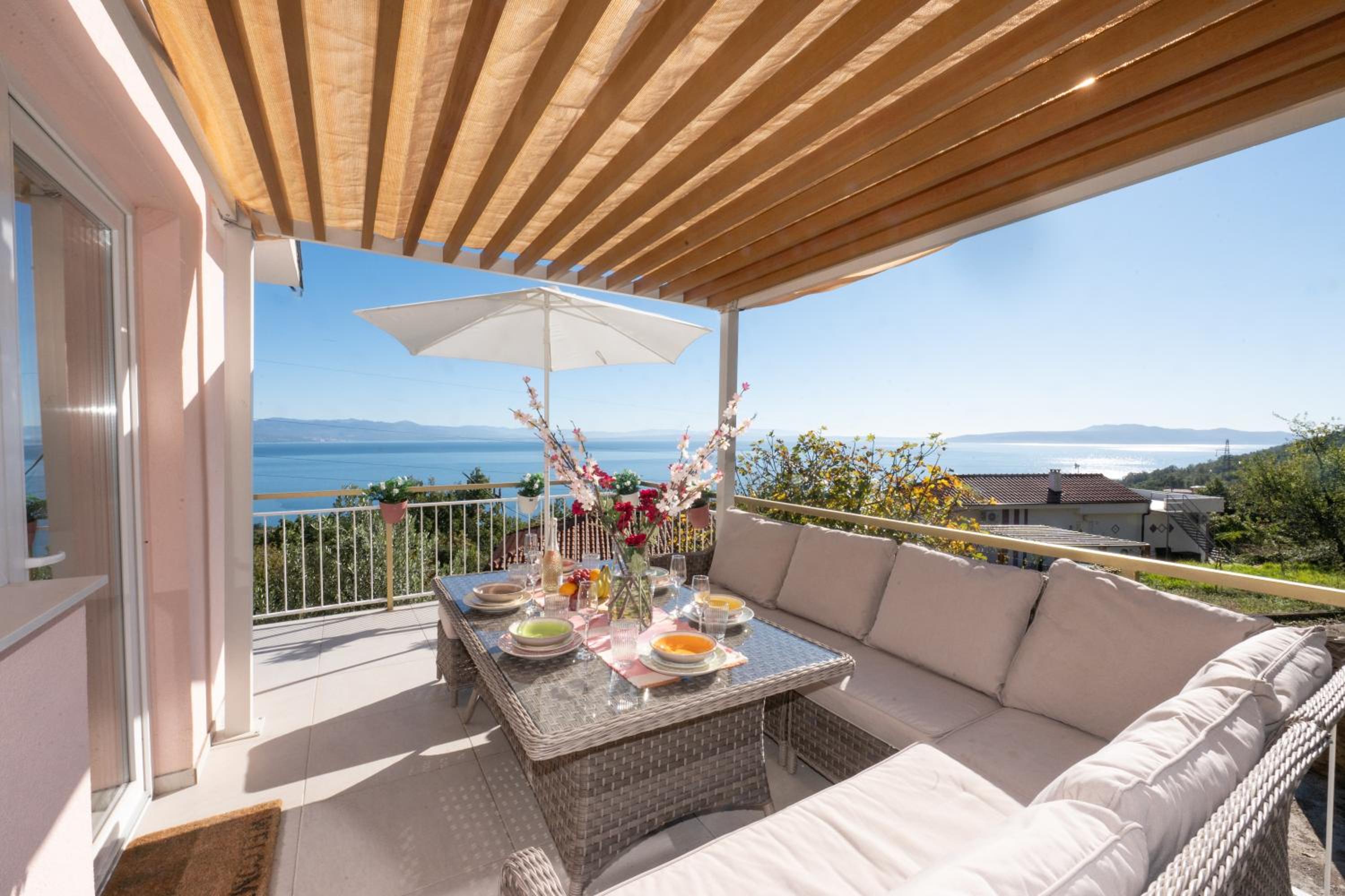 Villa with Sea View photo 1