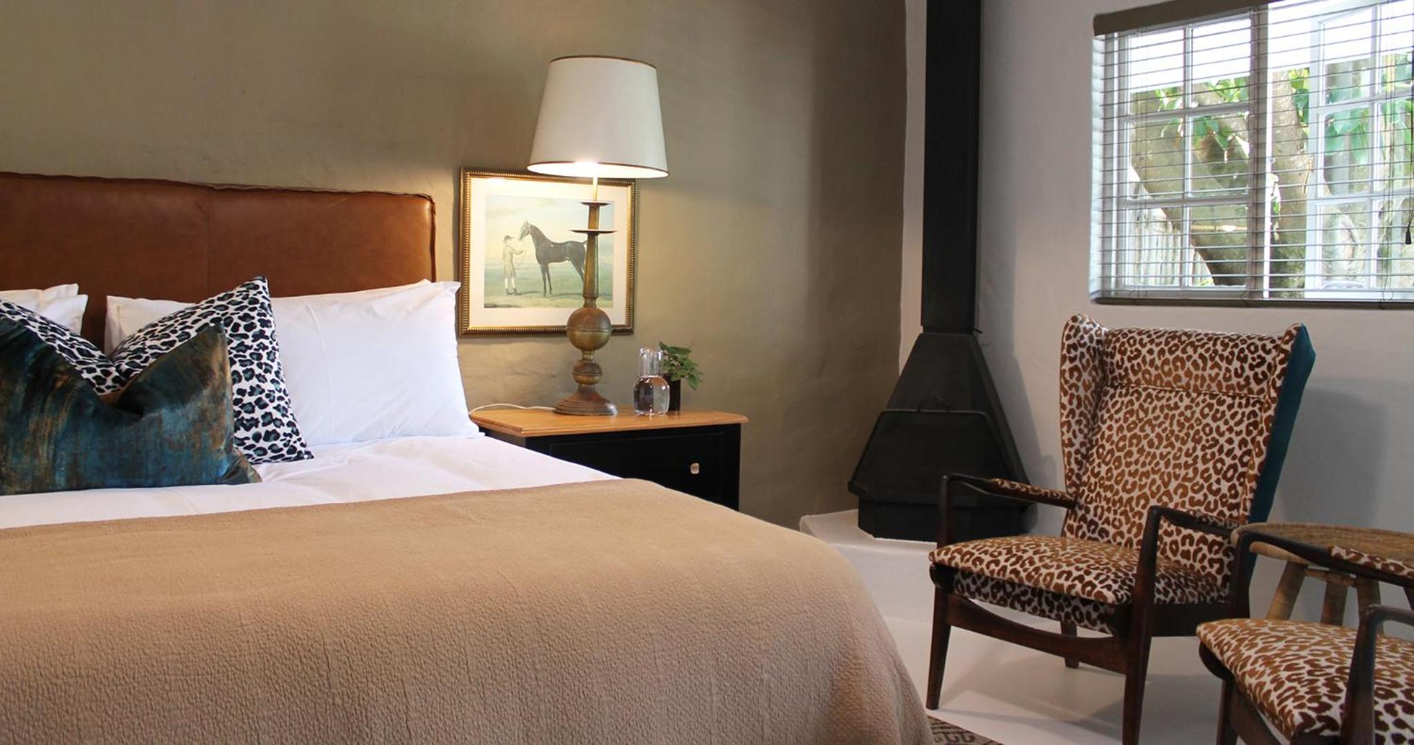 Premium King Room - Photo 1