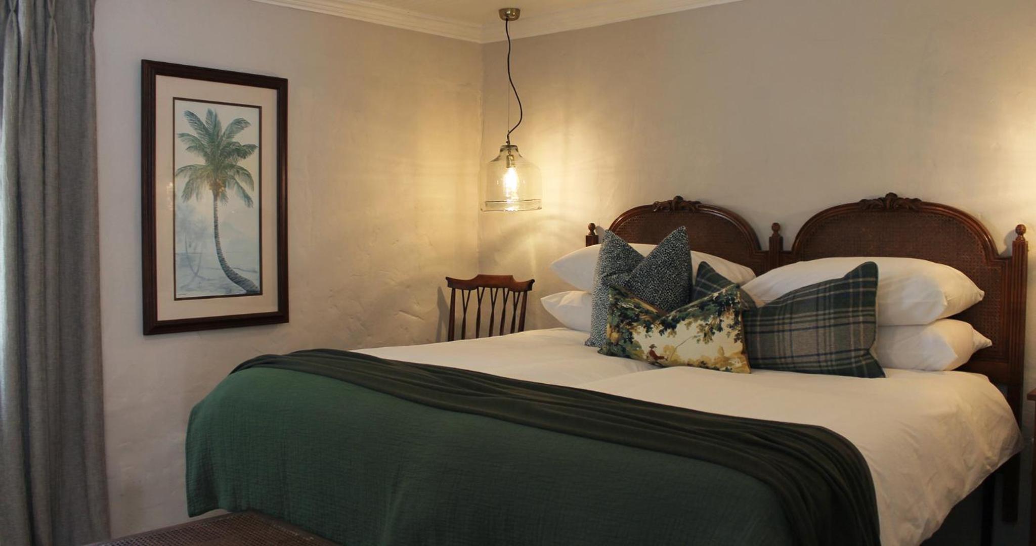Premium Twin Room - Photo 7