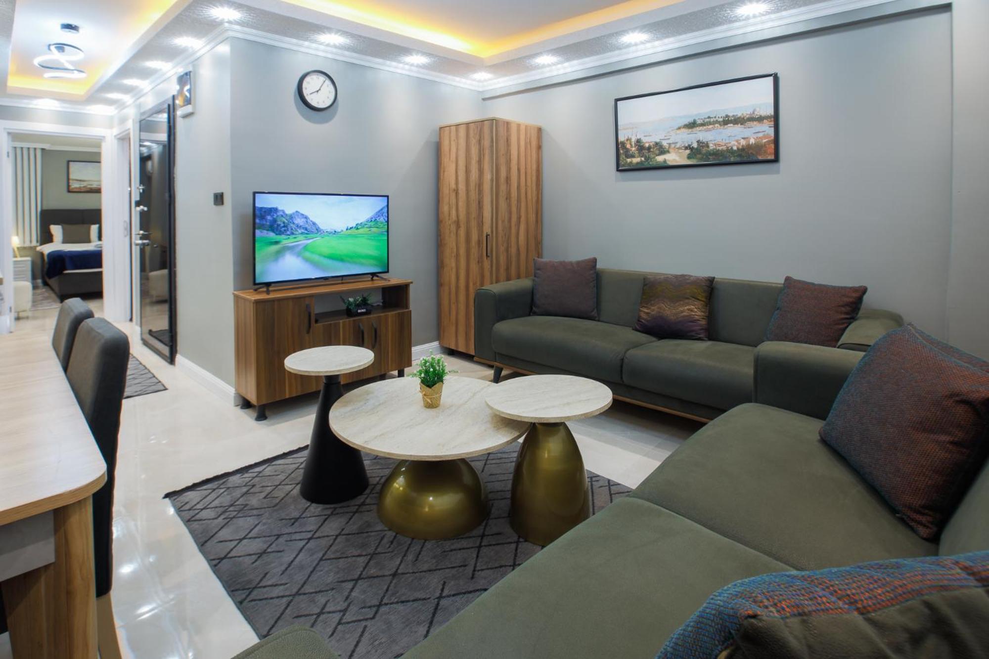 Deluxe Suite with Spa Bath photo 2