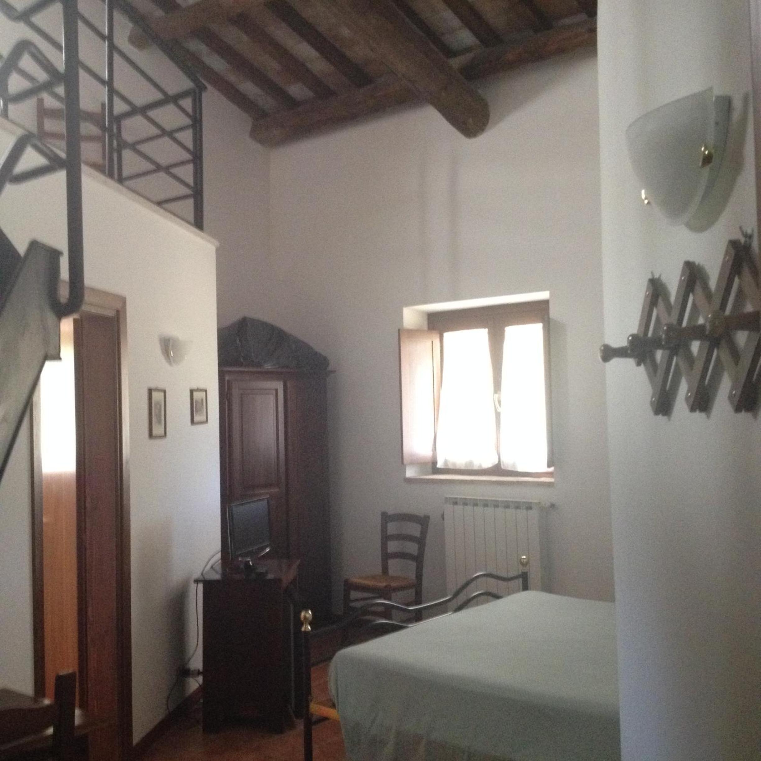 Comfort Triple Room photo 3