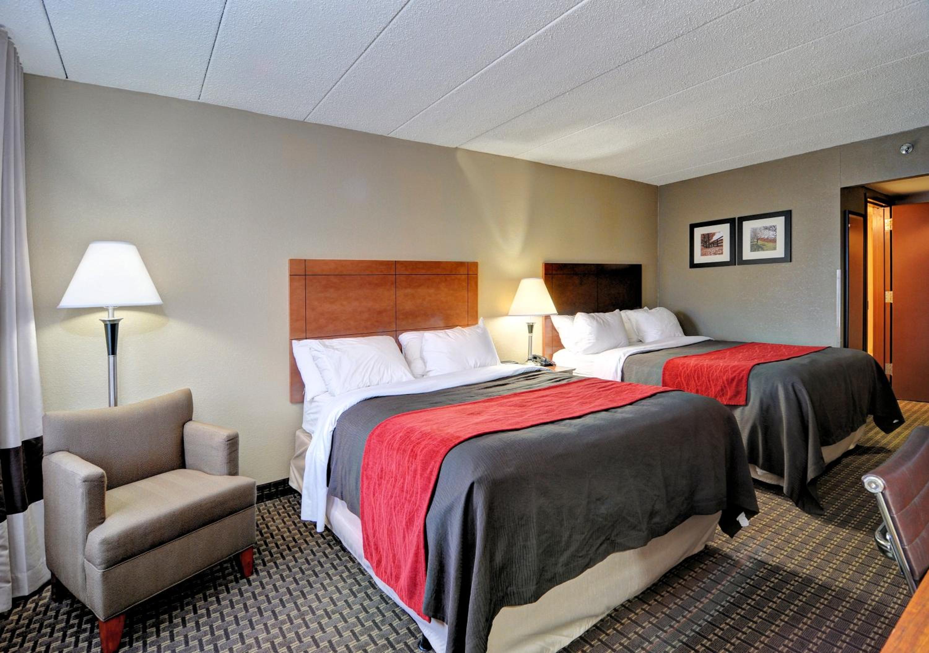 Queen Room with Two Queen Beds - Accessible/Non-Smoking  - Photo 1